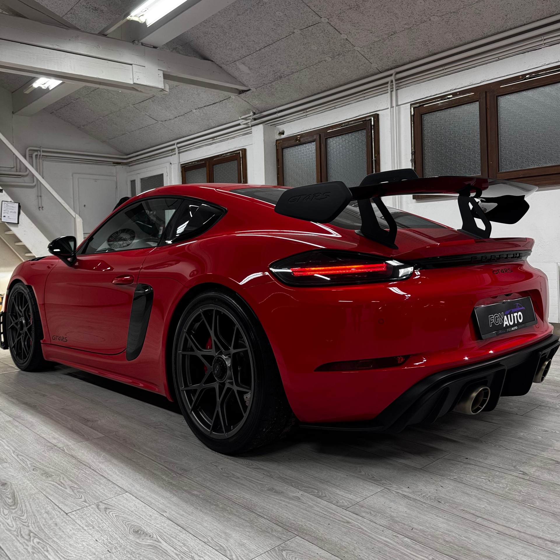 PORSCHE 718 Cayman GT4 RS PDK-image-5