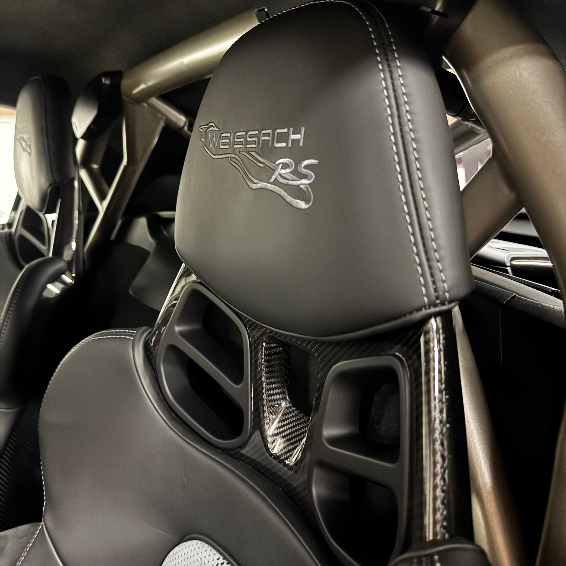 PORSCHE 718 Cayman GT4 RS PDK-image-13