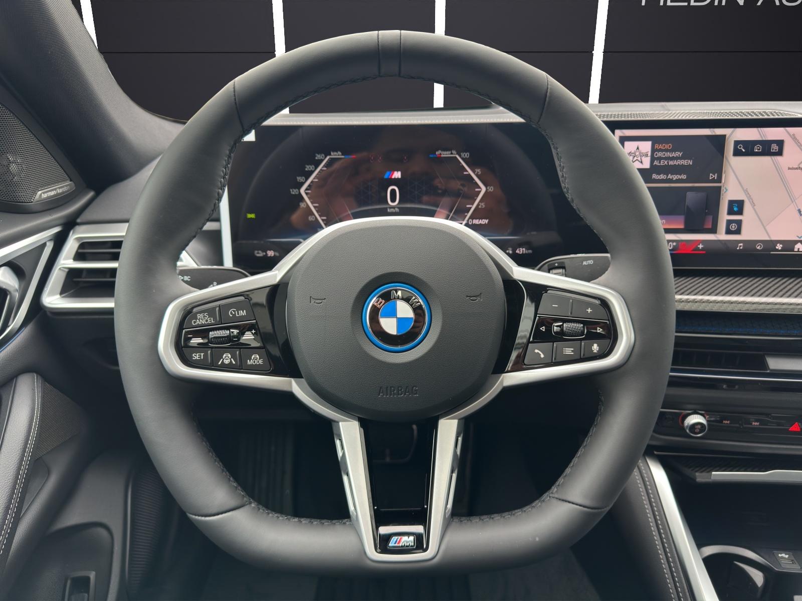BMW i4 xDrive40-image-6