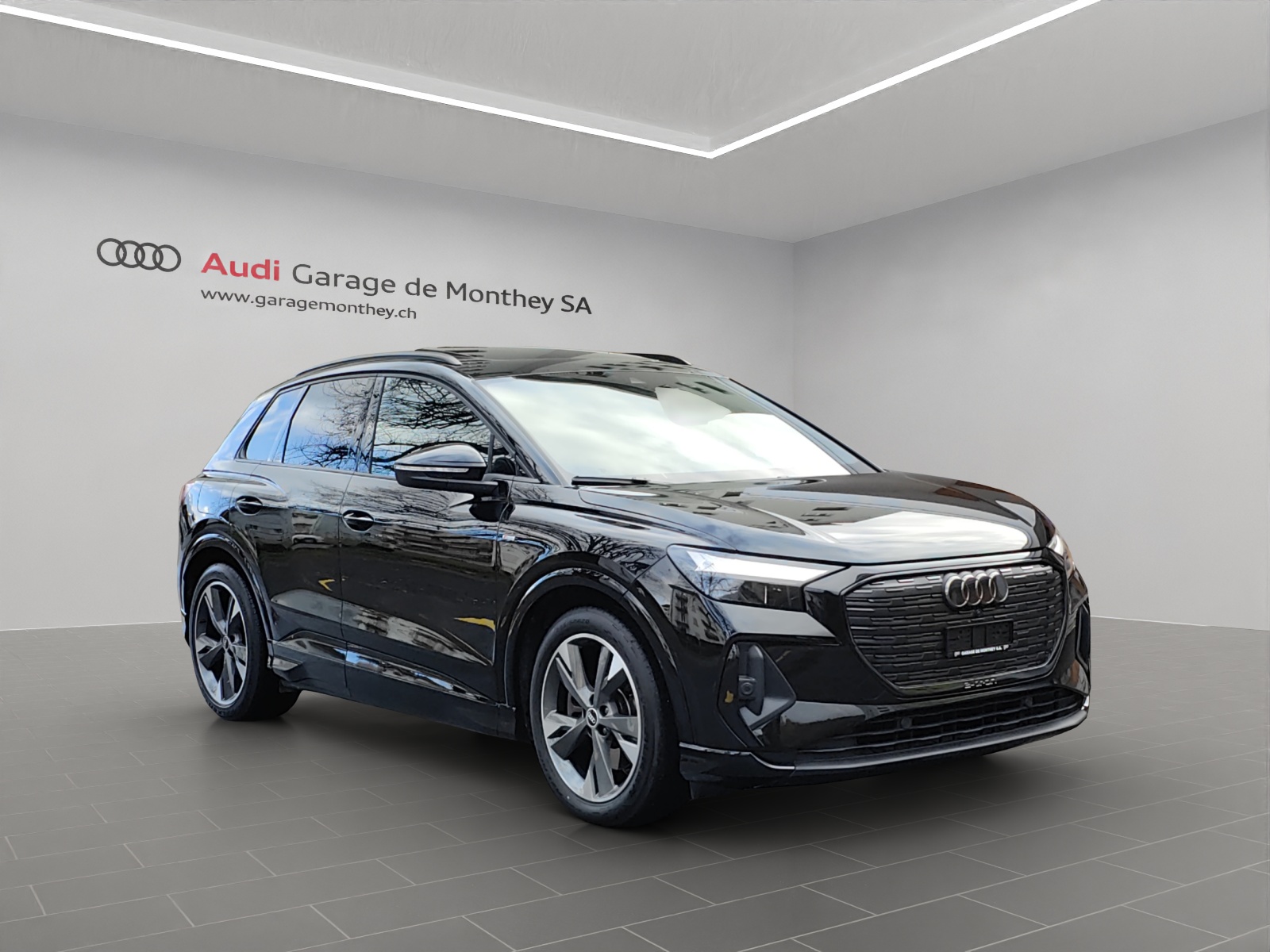 AUDI Q4 e-tron 50 quattro-image-5