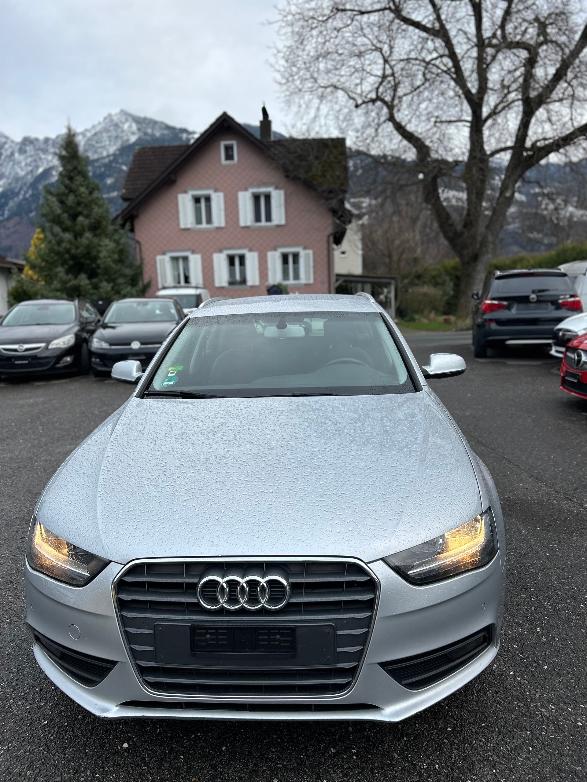 AUDI A4-image-8