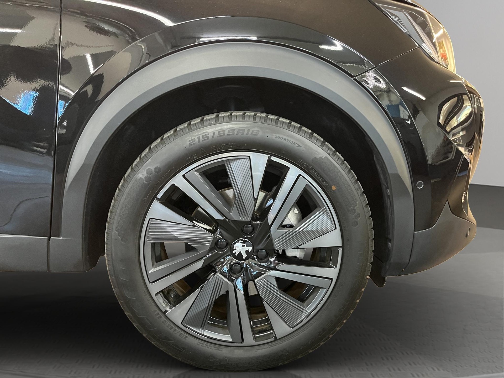 PEUGEOT 2008 e-GT Pack-image-5