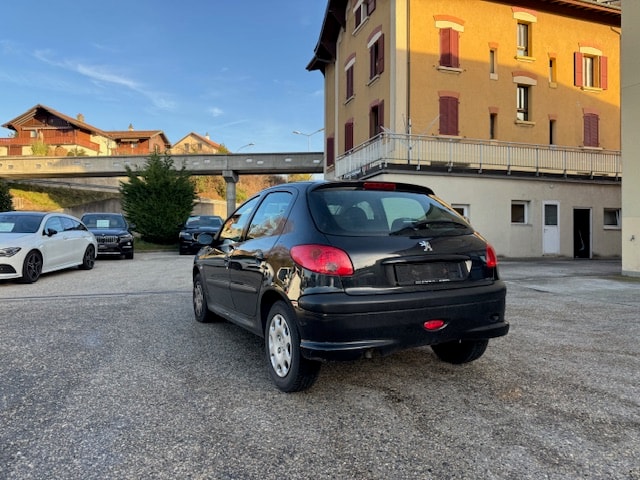 PEUGEOT 206 1.4 16V Premium-image-6