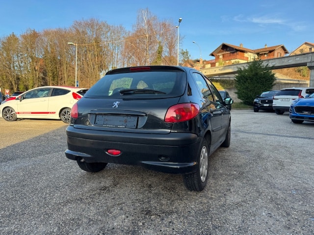PEUGEOT 206 1.4 16V Premium-image-5