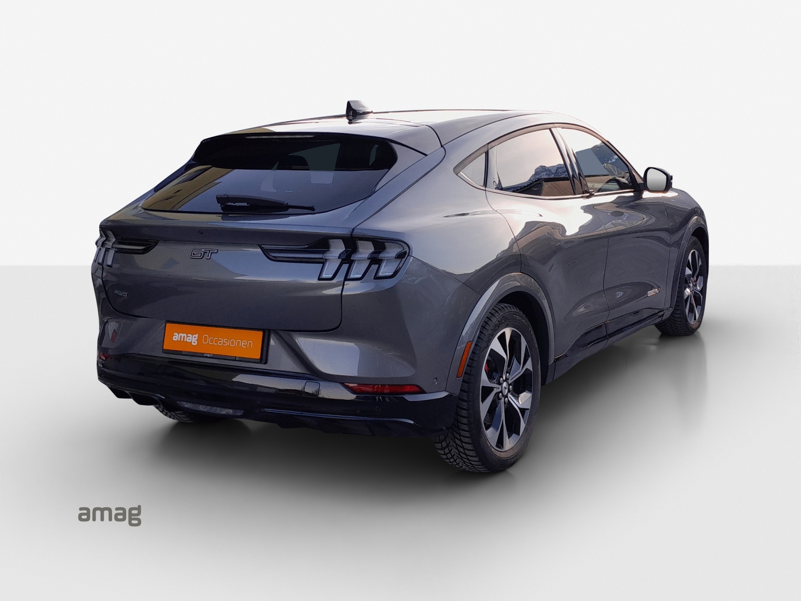 FORD Mustang MACH-E GT AWD 91 kWh-image-4