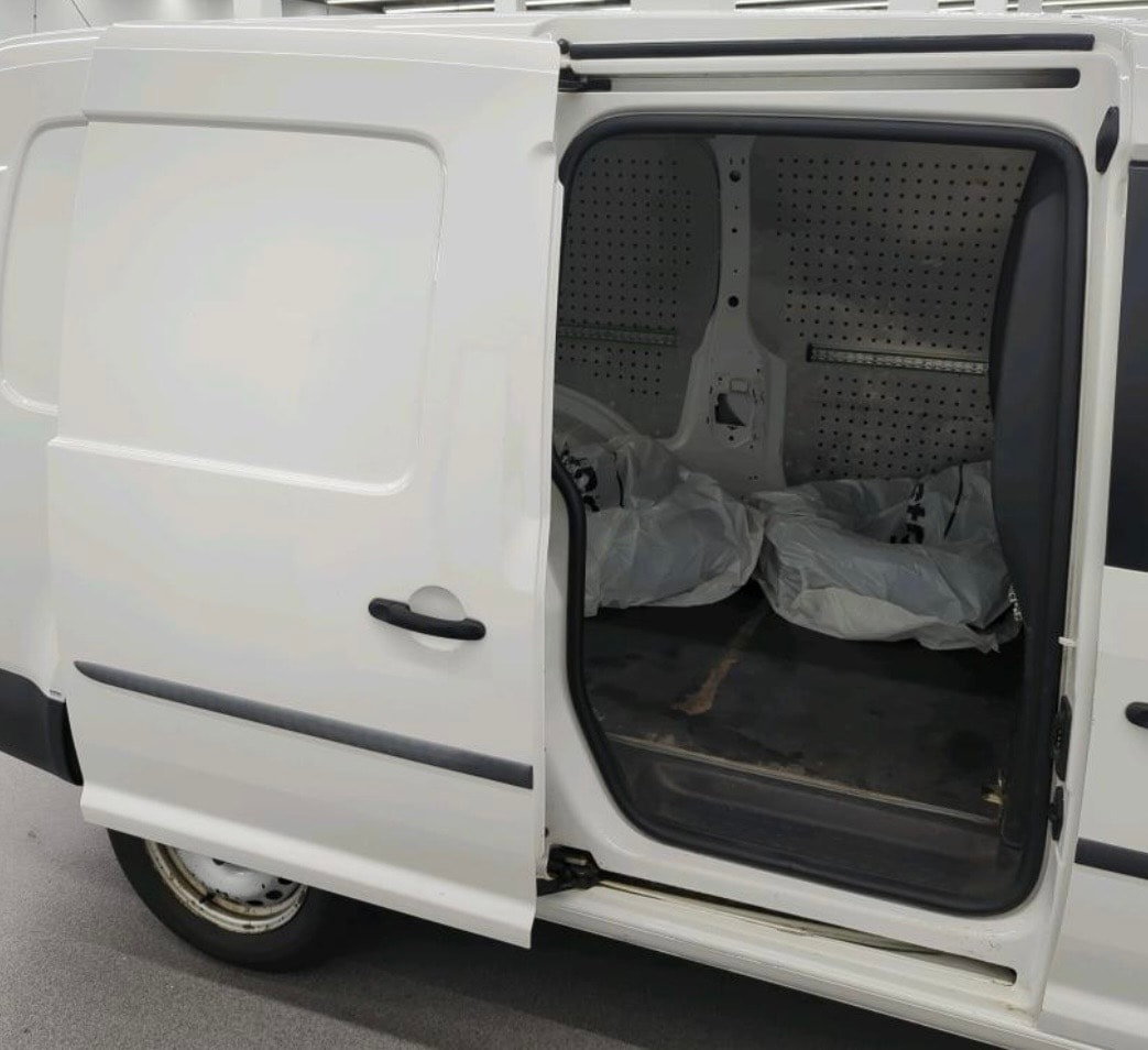 VW Caddy Maxi 2.0TDI 4Motion BlueMotion Technology-showroom-element-3