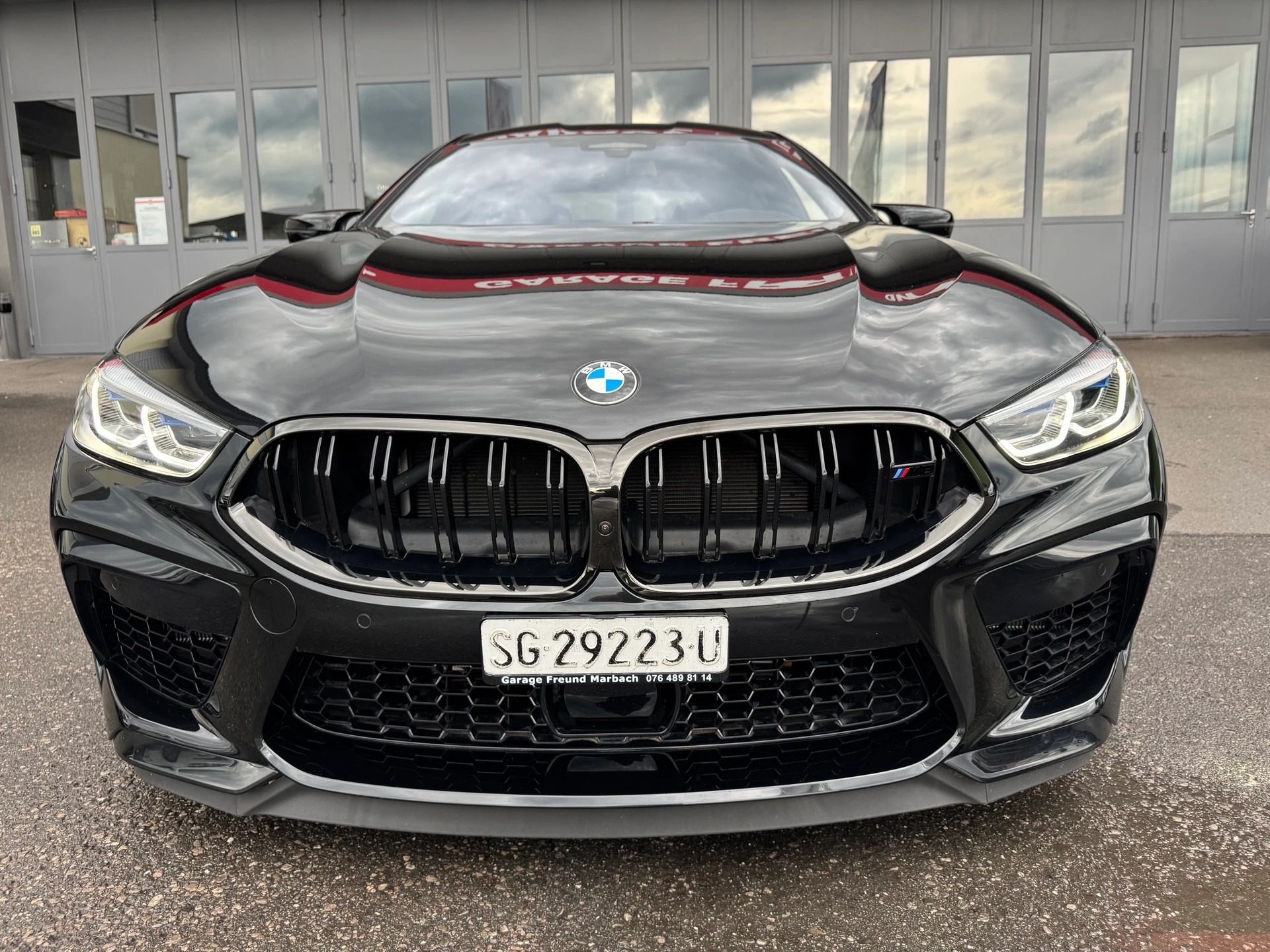 BMW M8 xDrive M Competition Steptronic-image-1