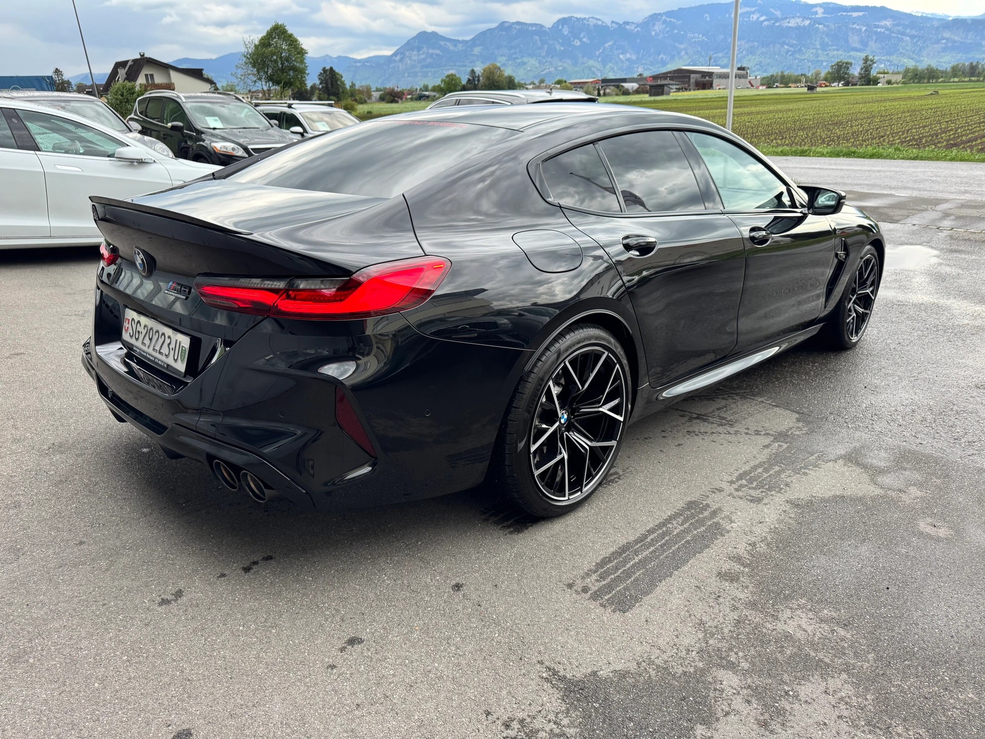 BMW M8 xDrive M Competition Steptronic-image-11