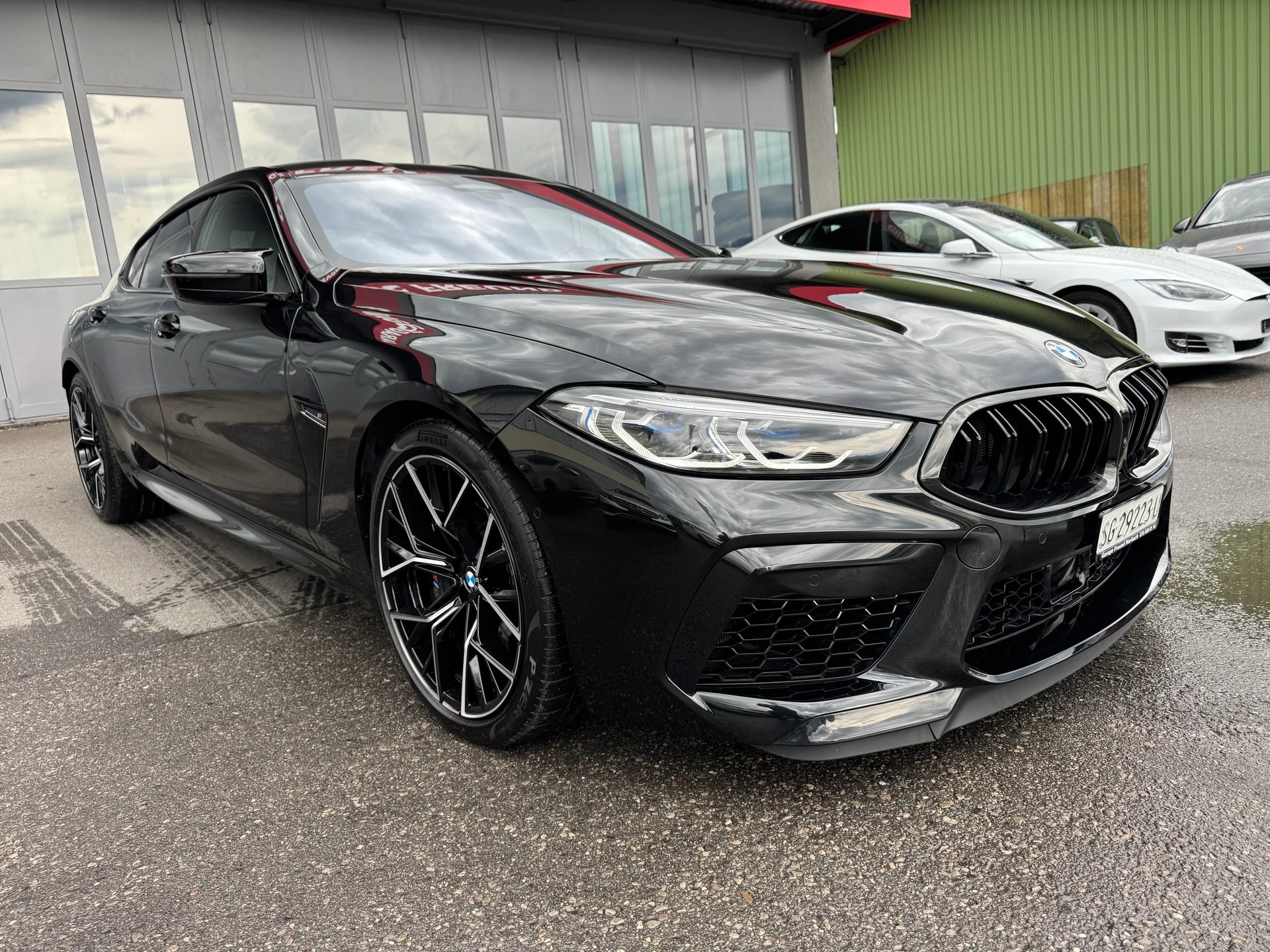 BMW M8 xDrive M Competition Steptronic-image-2