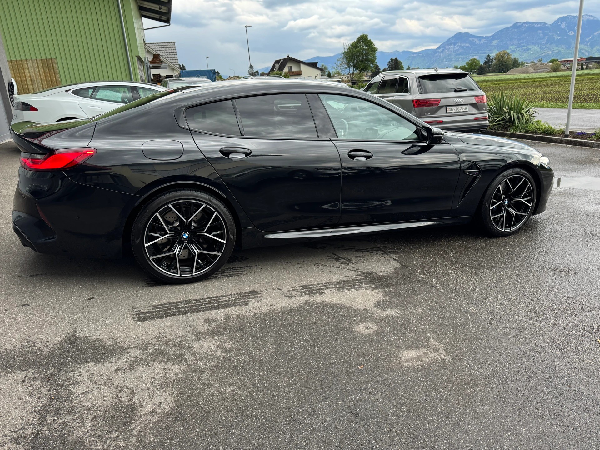 BMW M8 xDrive M Competition Steptronic-image-12