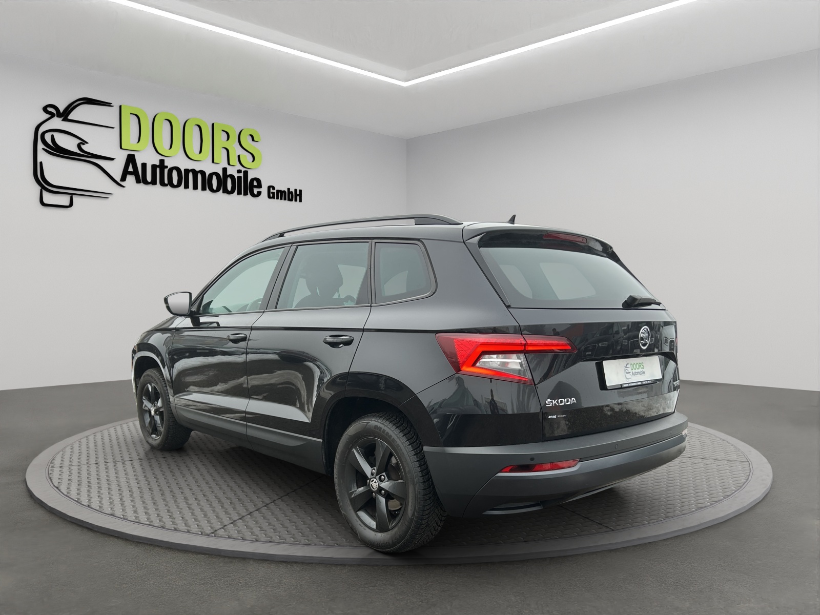 SKODA Karoq 1.5 TSI ACT Ambition-image-4