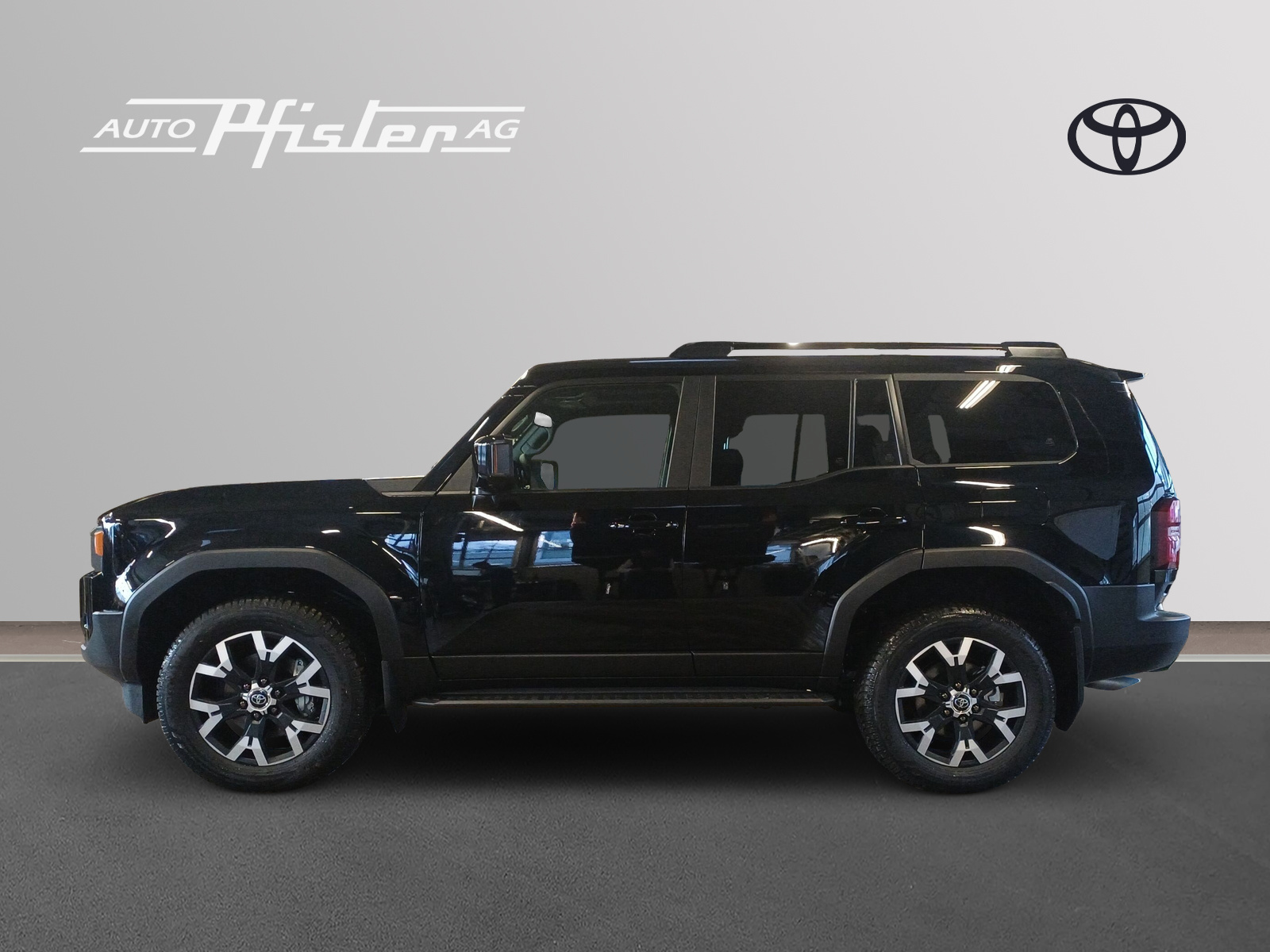 TOYOTA Land Cruiser 2.8 D 48V Invincible-image-2