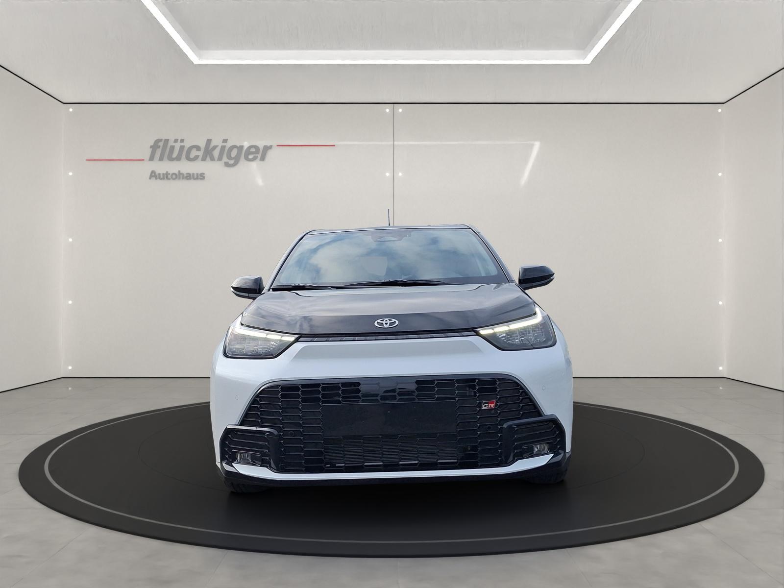 TOYOTA Aygo X 1.5 VVT-i HSD GR Sport-showroom-element-1