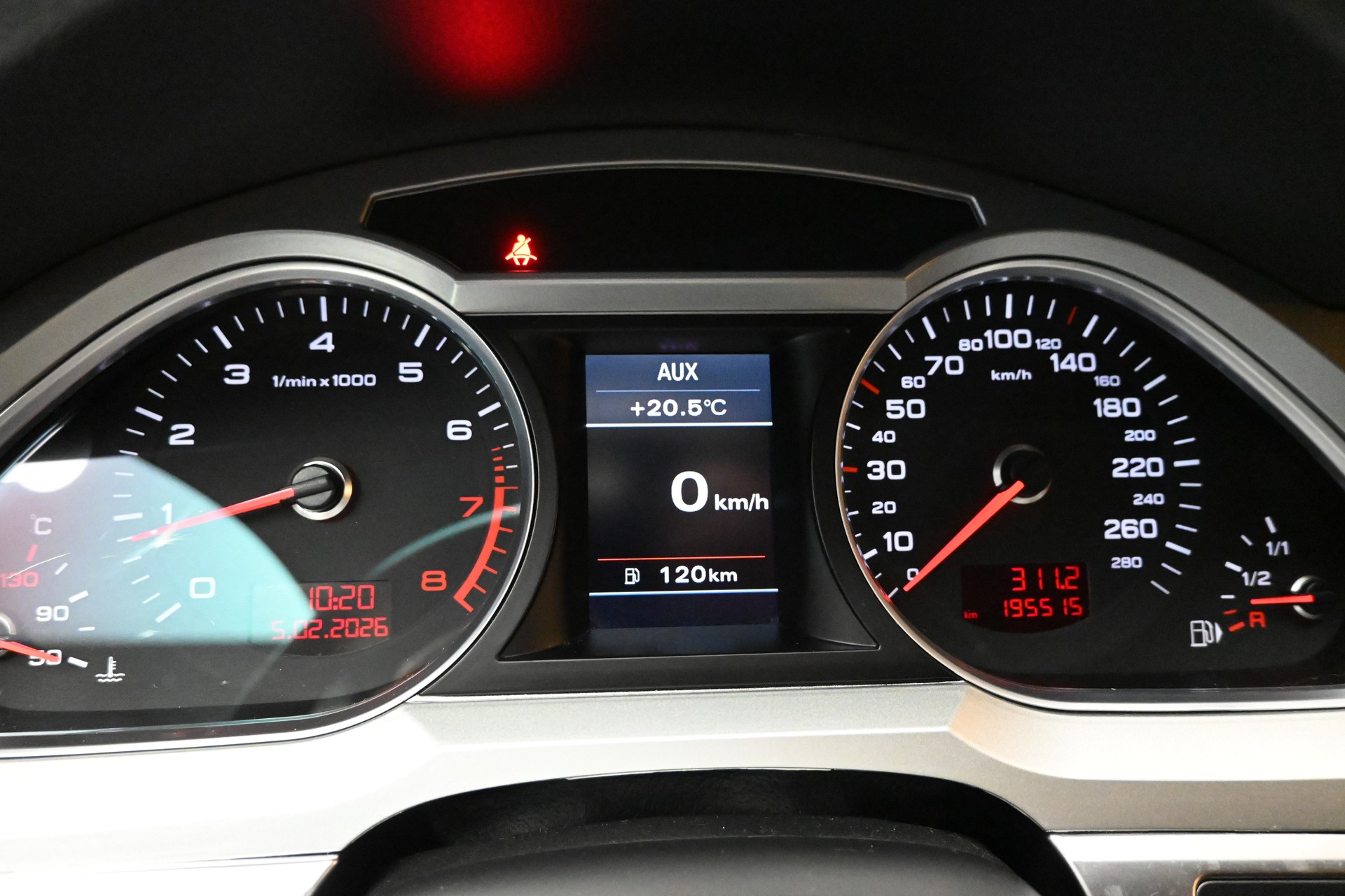AUDI A6 Limousine 2.0 TFSI-image-12