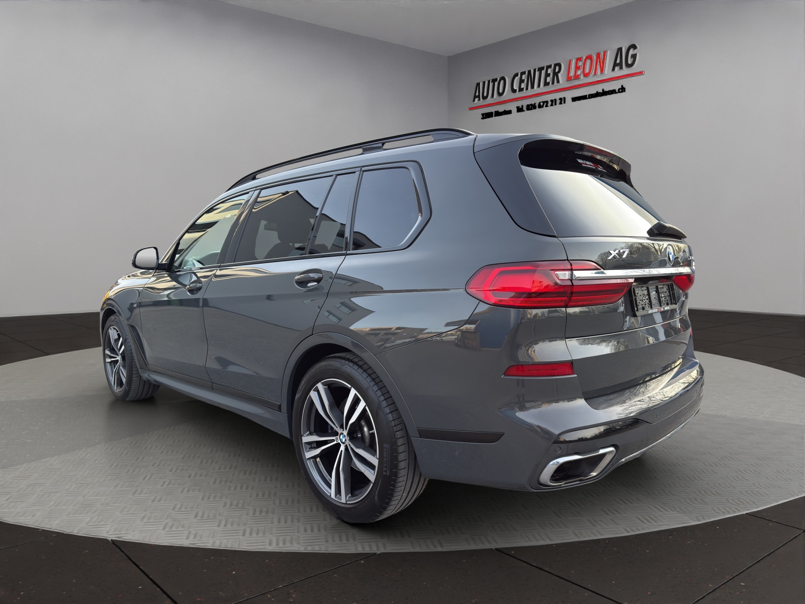 BMW X7 xDrive 48V 40d Steptronic-image-3