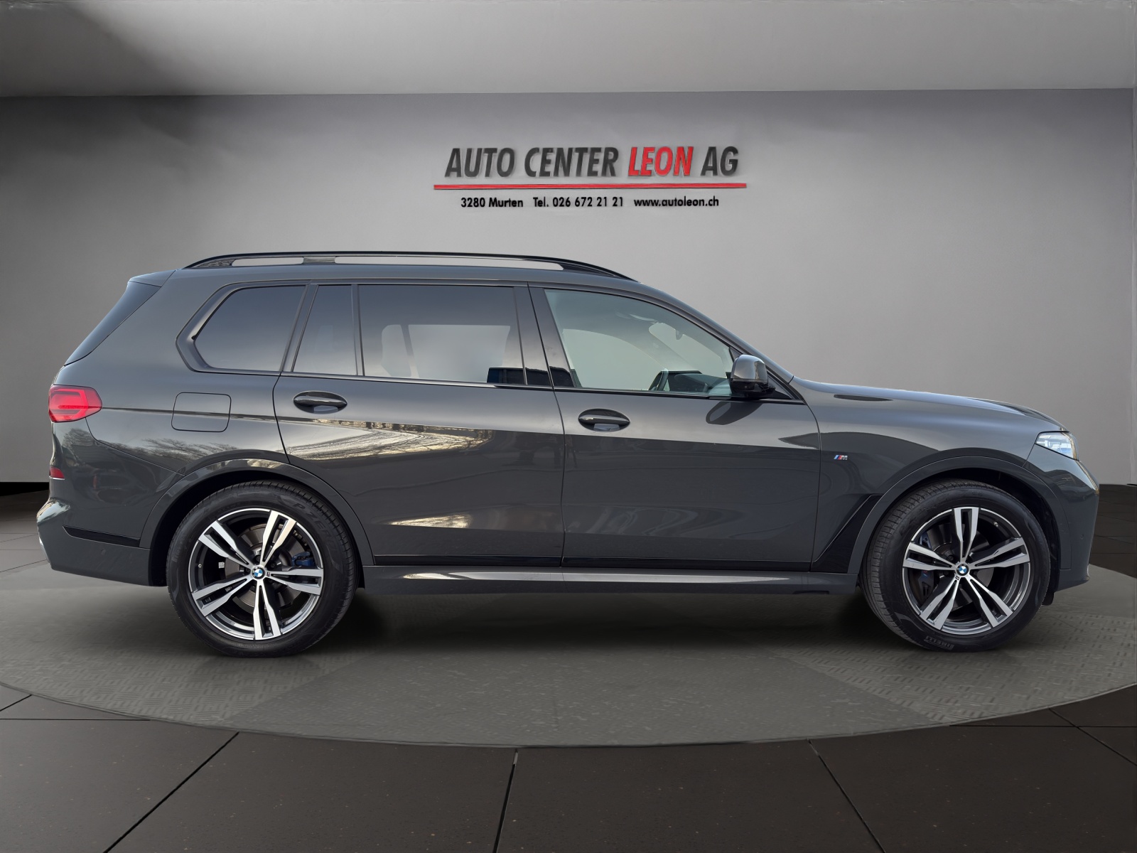 BMW X7 xDrive 48V 40d Steptronic-image-6