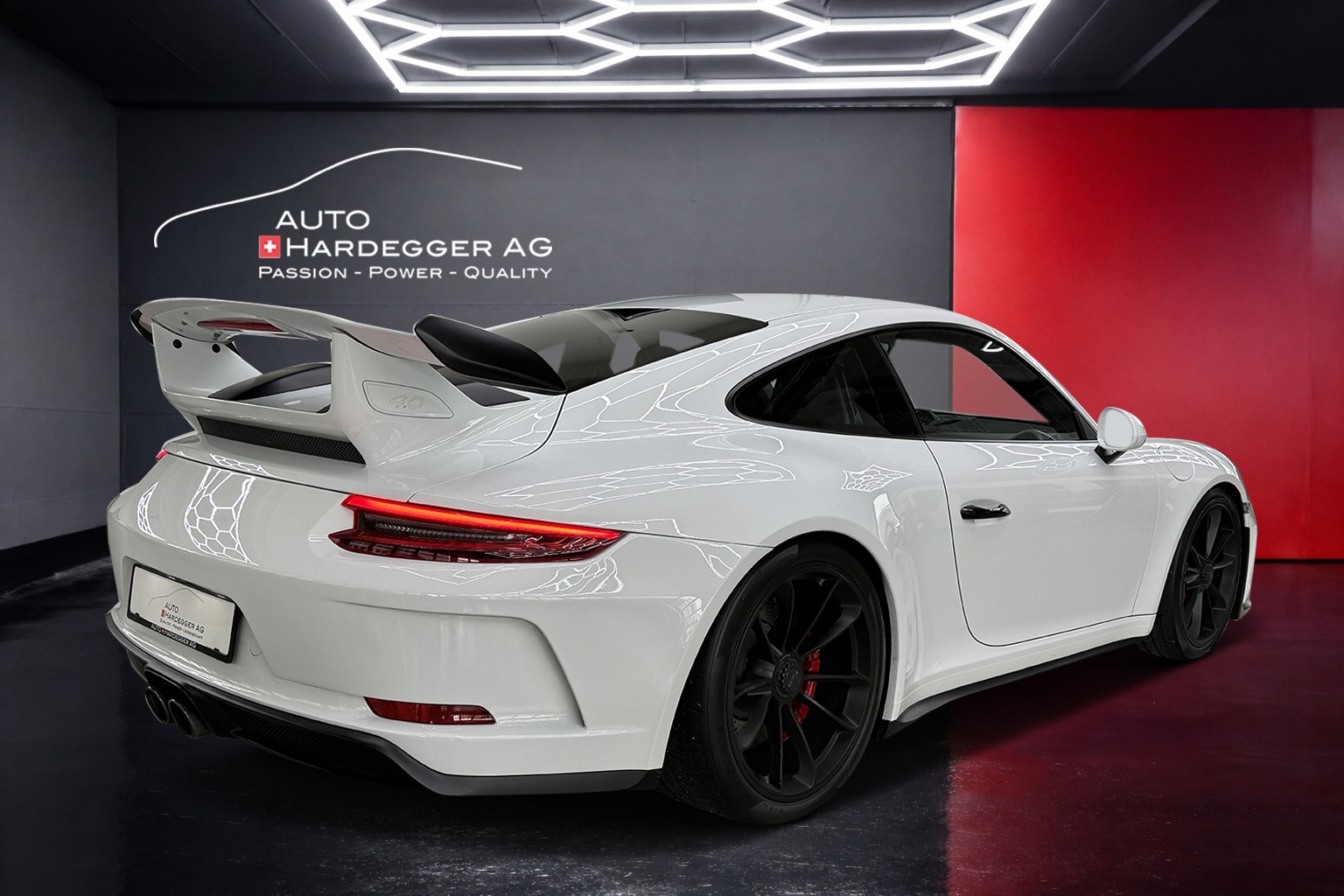 PORSCHE 911 GT3-image-1