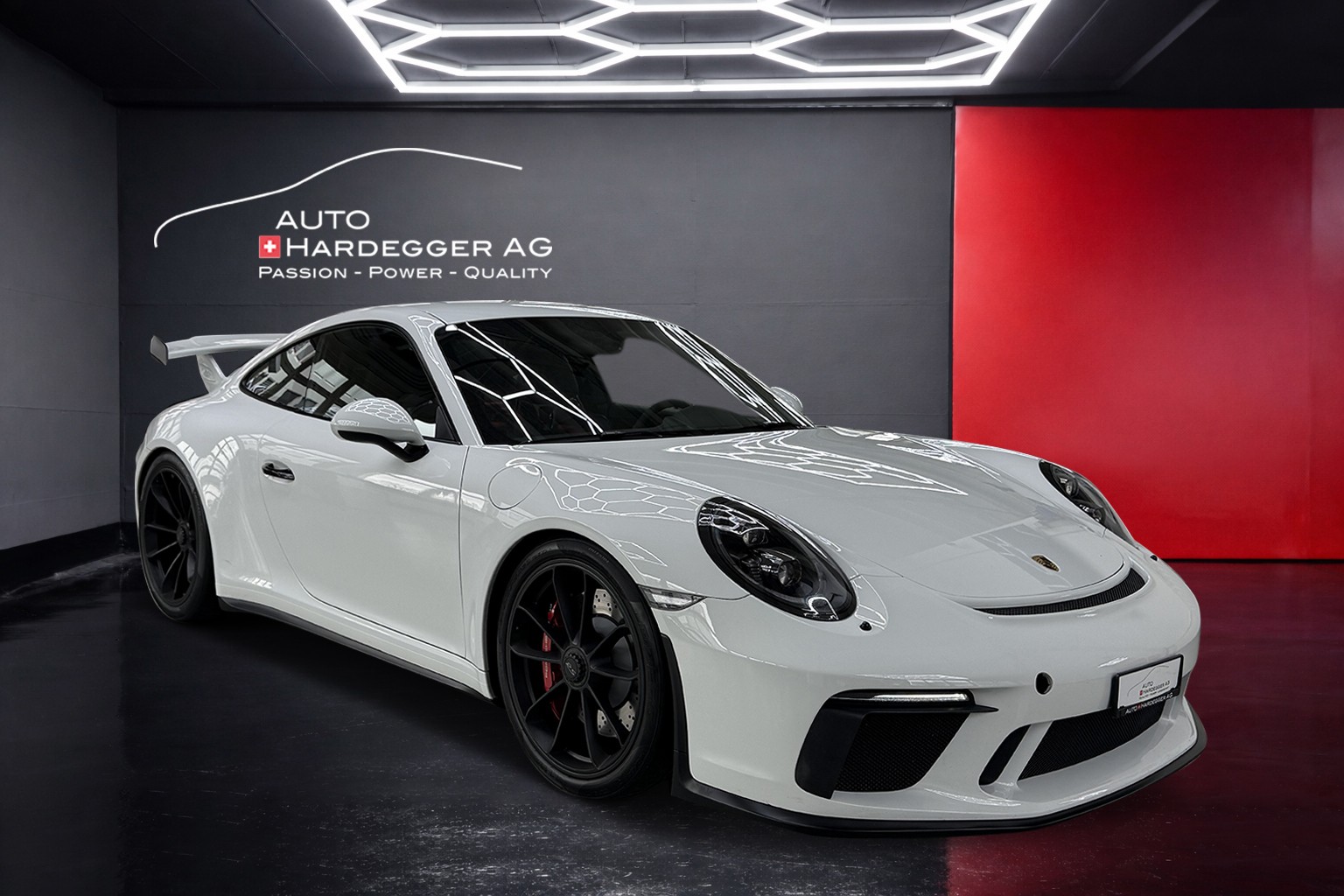 PORSCHE 911 GT3-image-0