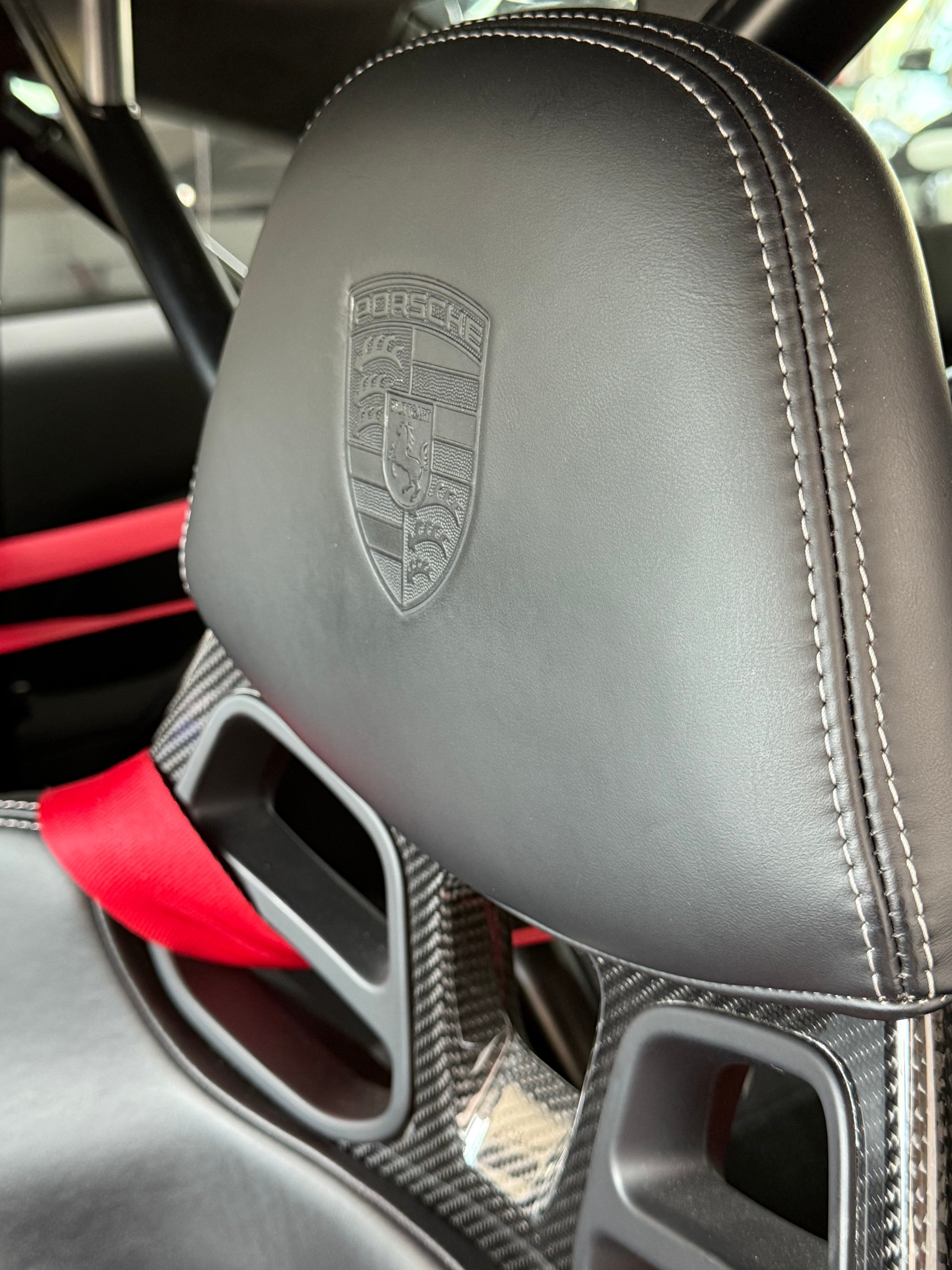PORSCHE 911 GT3-image-13