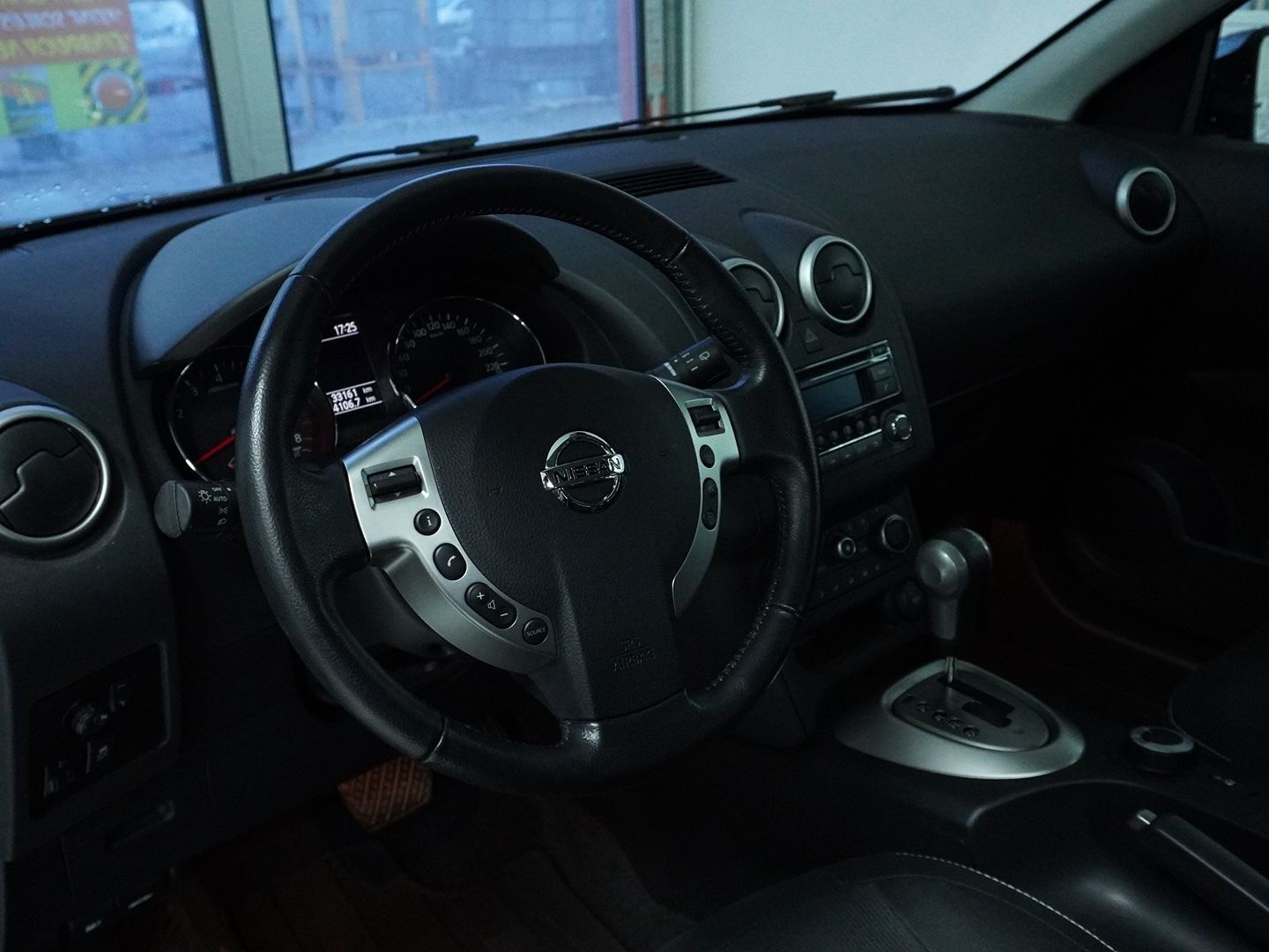 NISSAN Qashqai 2.0 4WD tekna XTronic CVT-image-2