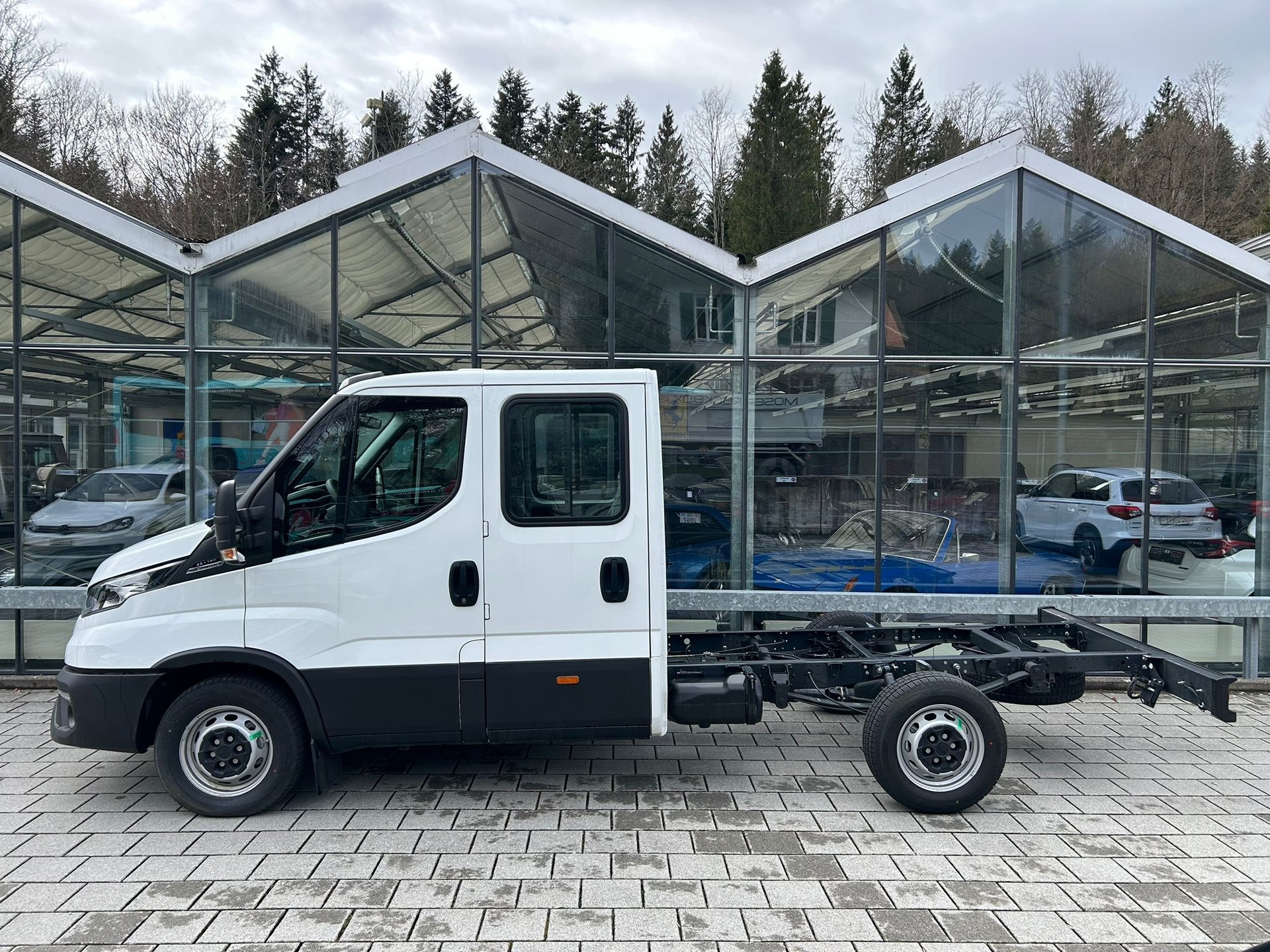 IVECO 35 S 16 H3.0 A8 D 3450-showroom-element-3