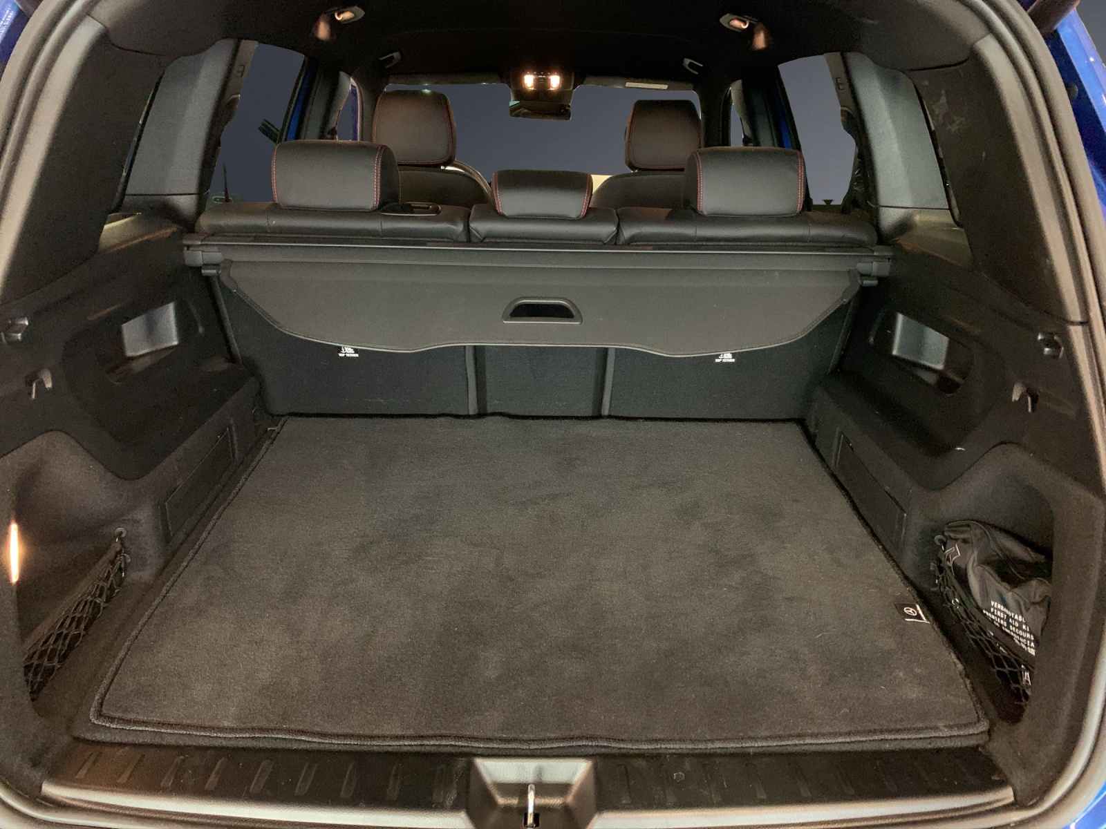 MERCEDES-BENZ GLB 250 4Matic 8G-Tronic-image-12