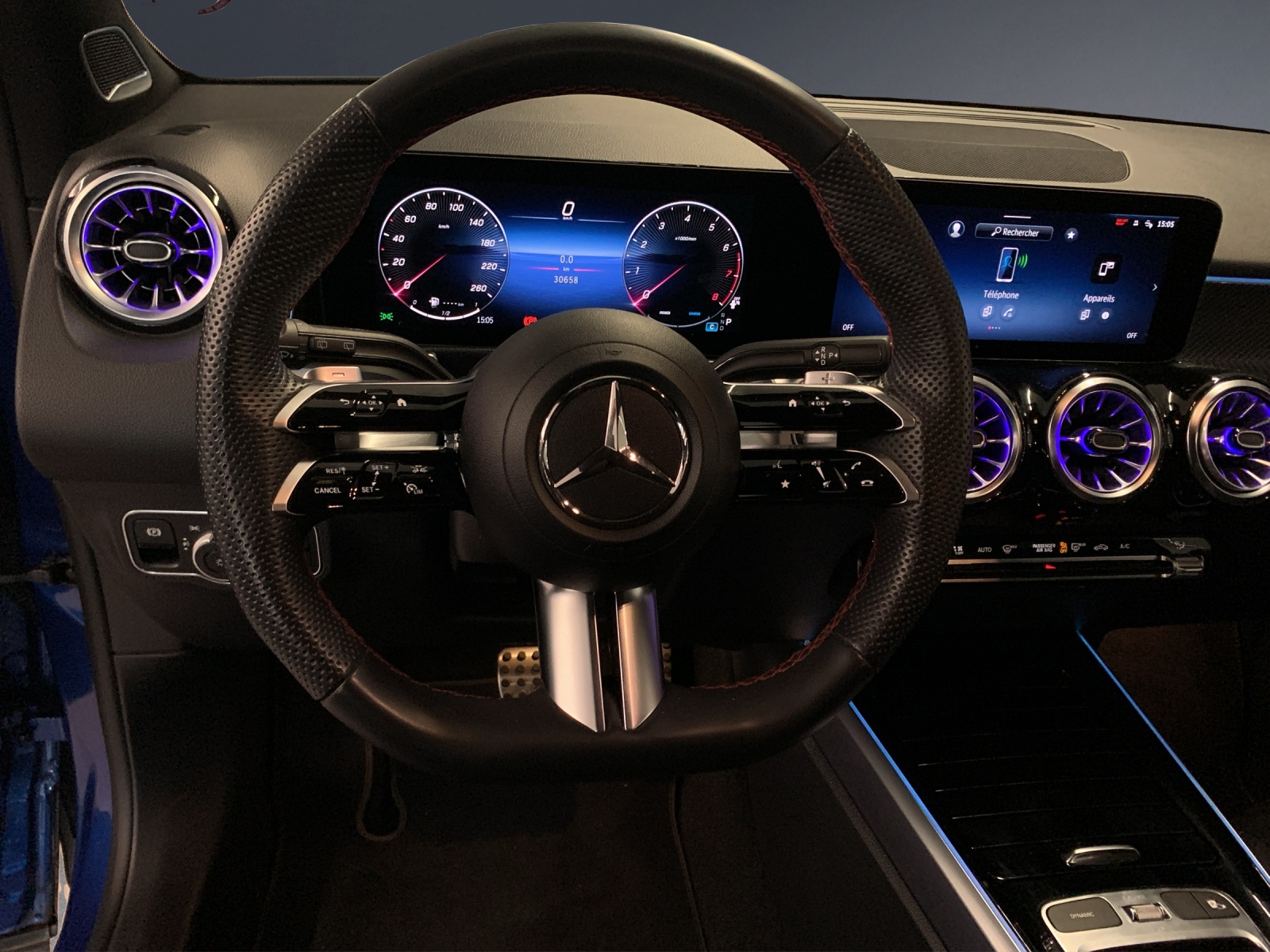 MERCEDES-BENZ GLB 250 4Matic 8G-Tronic-image-8