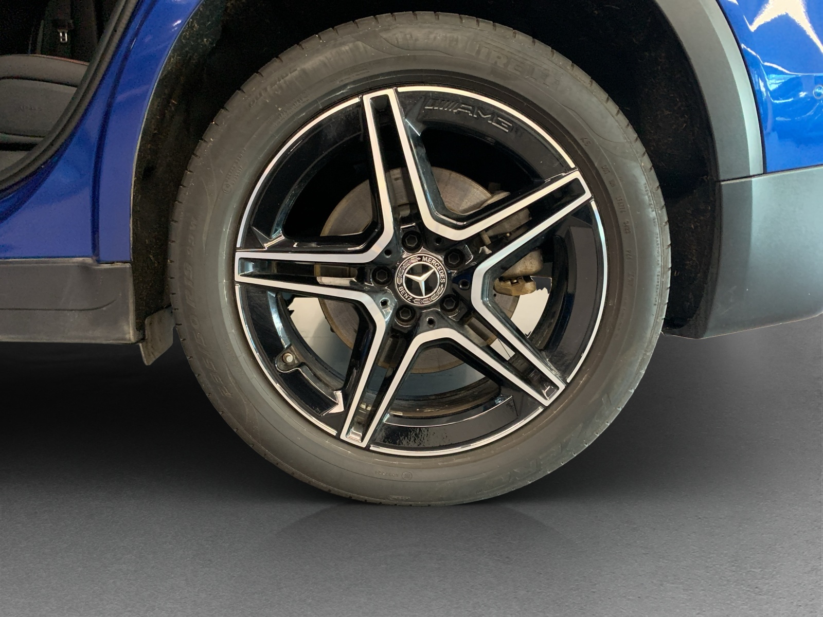 MERCEDES-BENZ GLB 250 4Matic 8G-Tronic-image-11