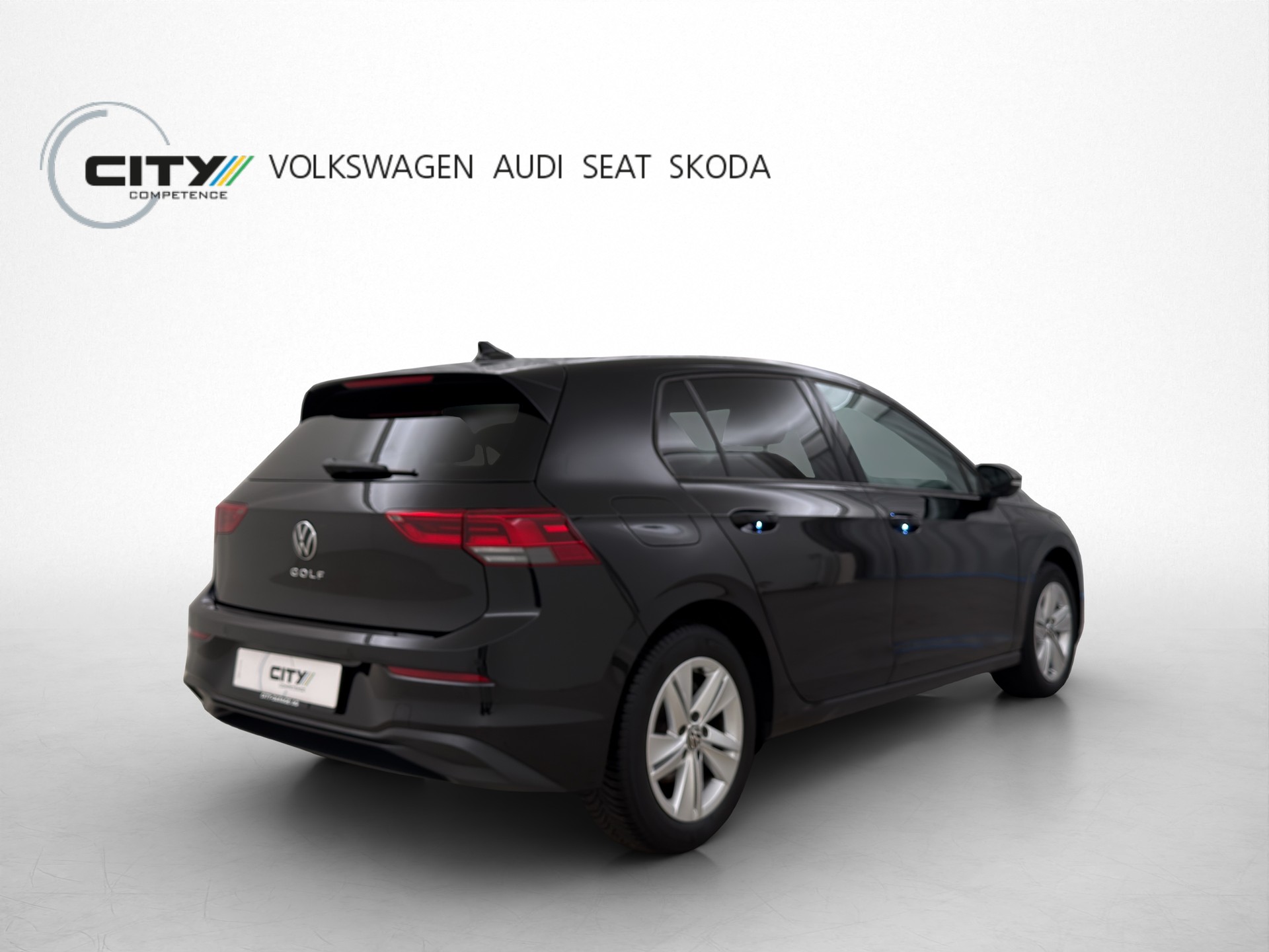 VW Golf 2.0 TDI Life DSG-image-2