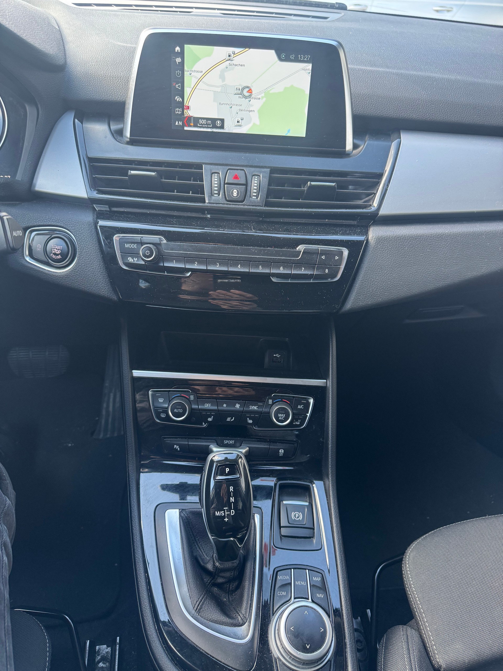 BMW 216d Gran Tourer DKG-image-10