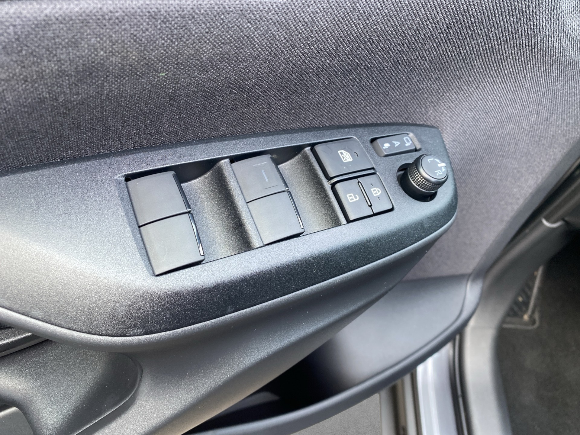 TOYOTA Yaris Cross 1.5 Trend AWDi e-CVT-image-18