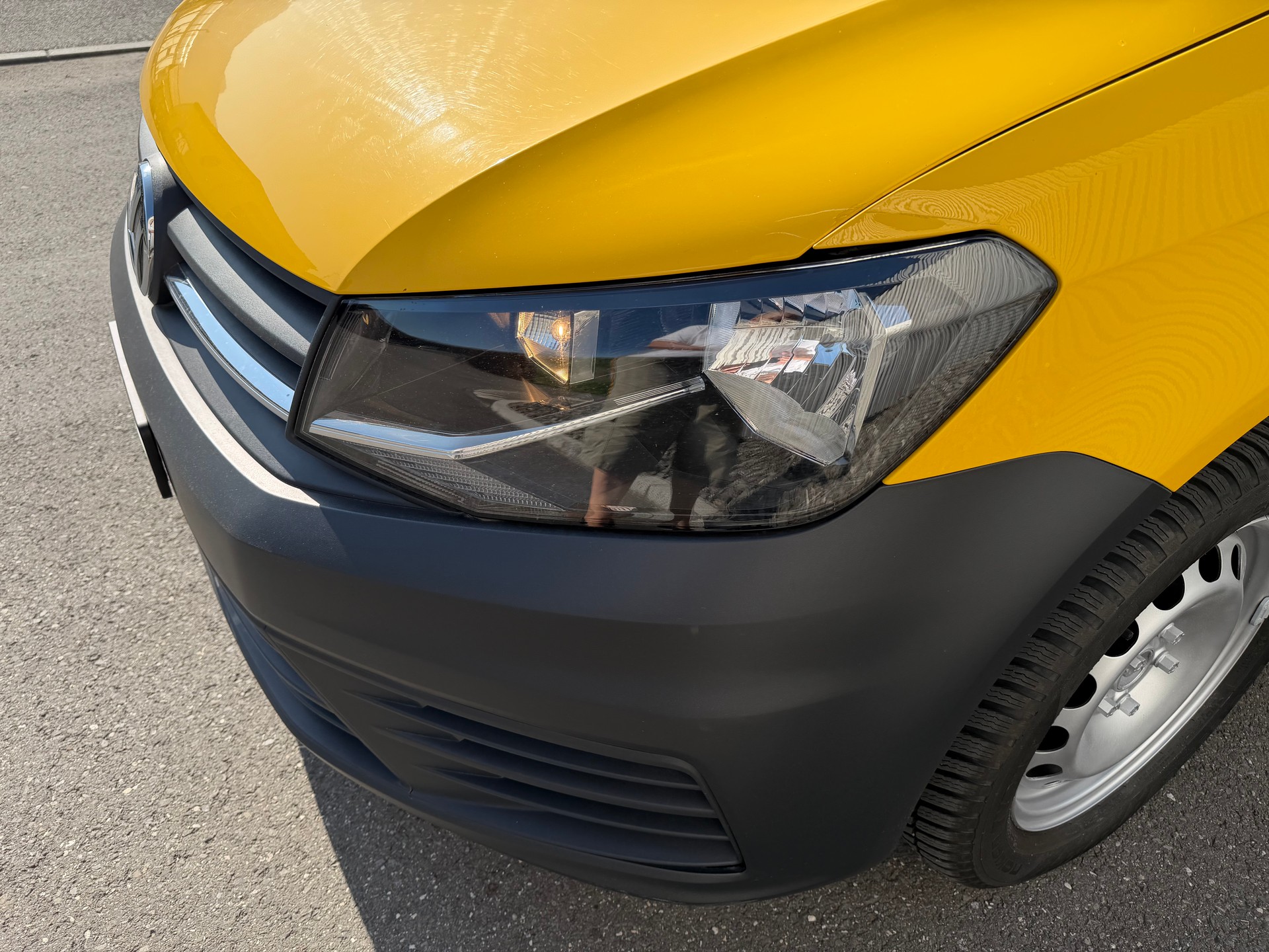 VW Caddy 2.0TDI 4Motion BlueMotion DSG AUTOMATIQUE-image-25