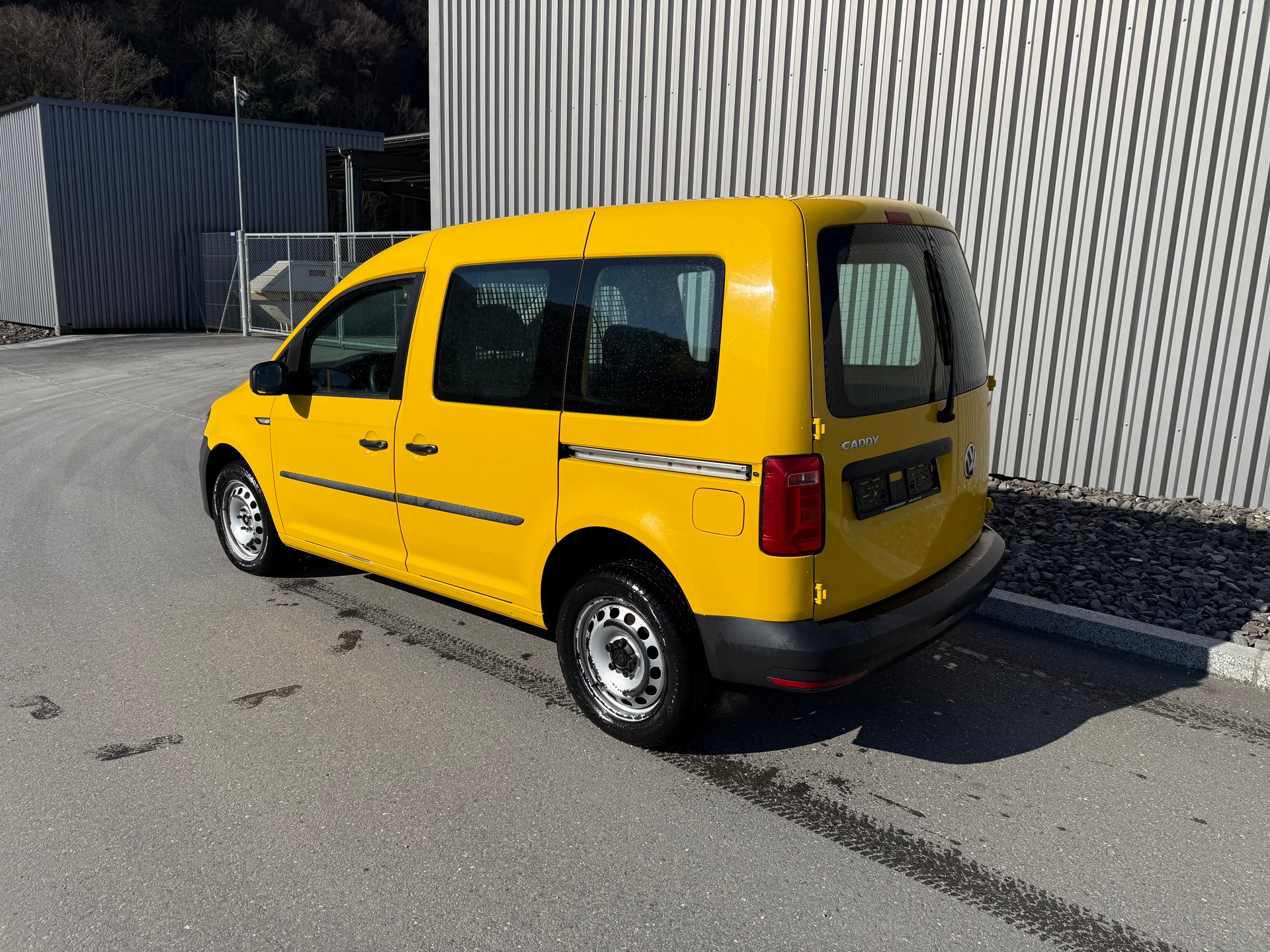 VW Caddy 2.0TDI 4Motion BlueMotion Technology DSG-showroom-element-2
