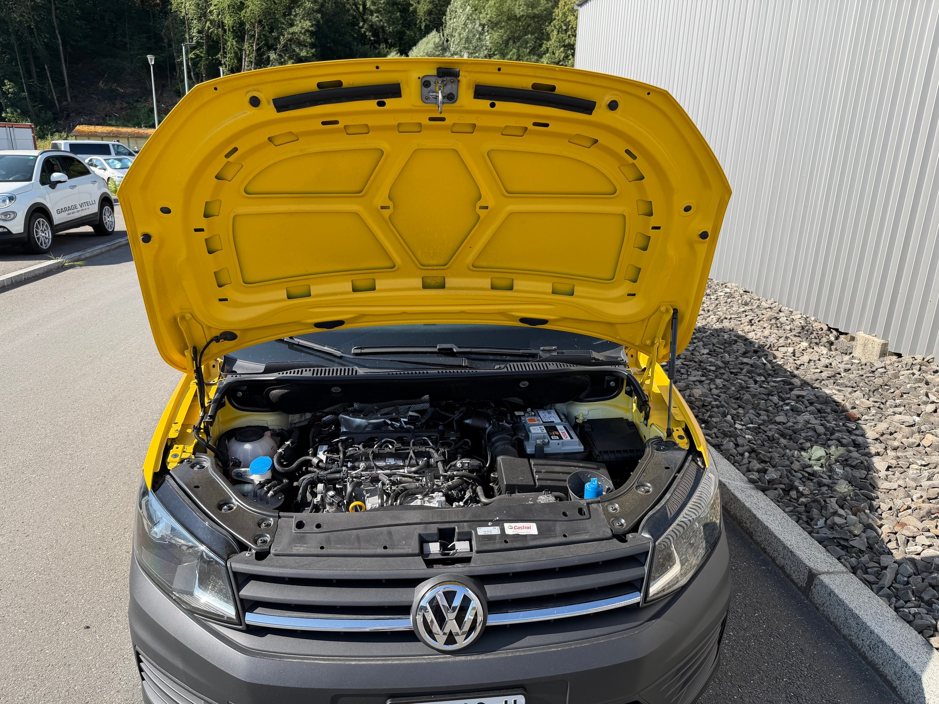 VW Caddy 2.0TDI 4Motion BlueMotion DSG AUTOMATIQUE-image-40