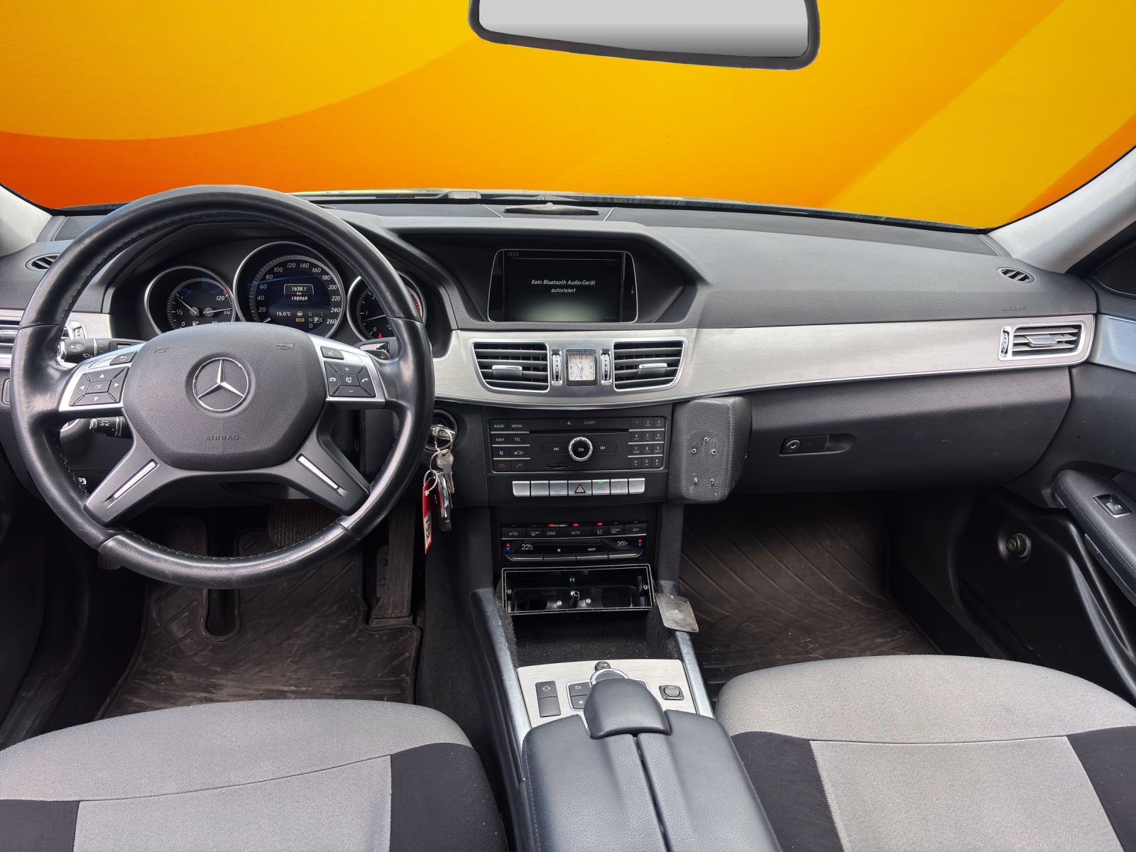 MERCEDES-BENZ E 350 BlueTEC Avantgarde 4Matic 7G-Tronic *** Expertise du jour ***-image-8