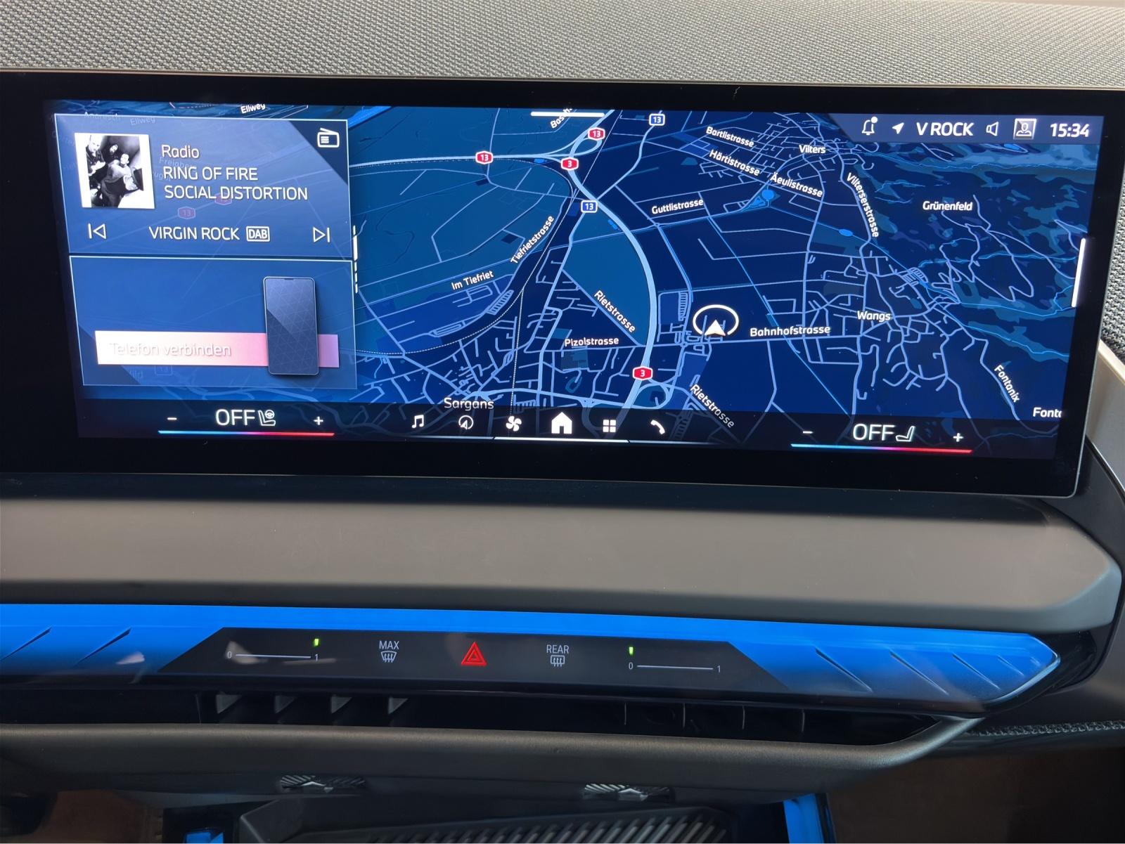 BMW X3 30e xDrive-image-11