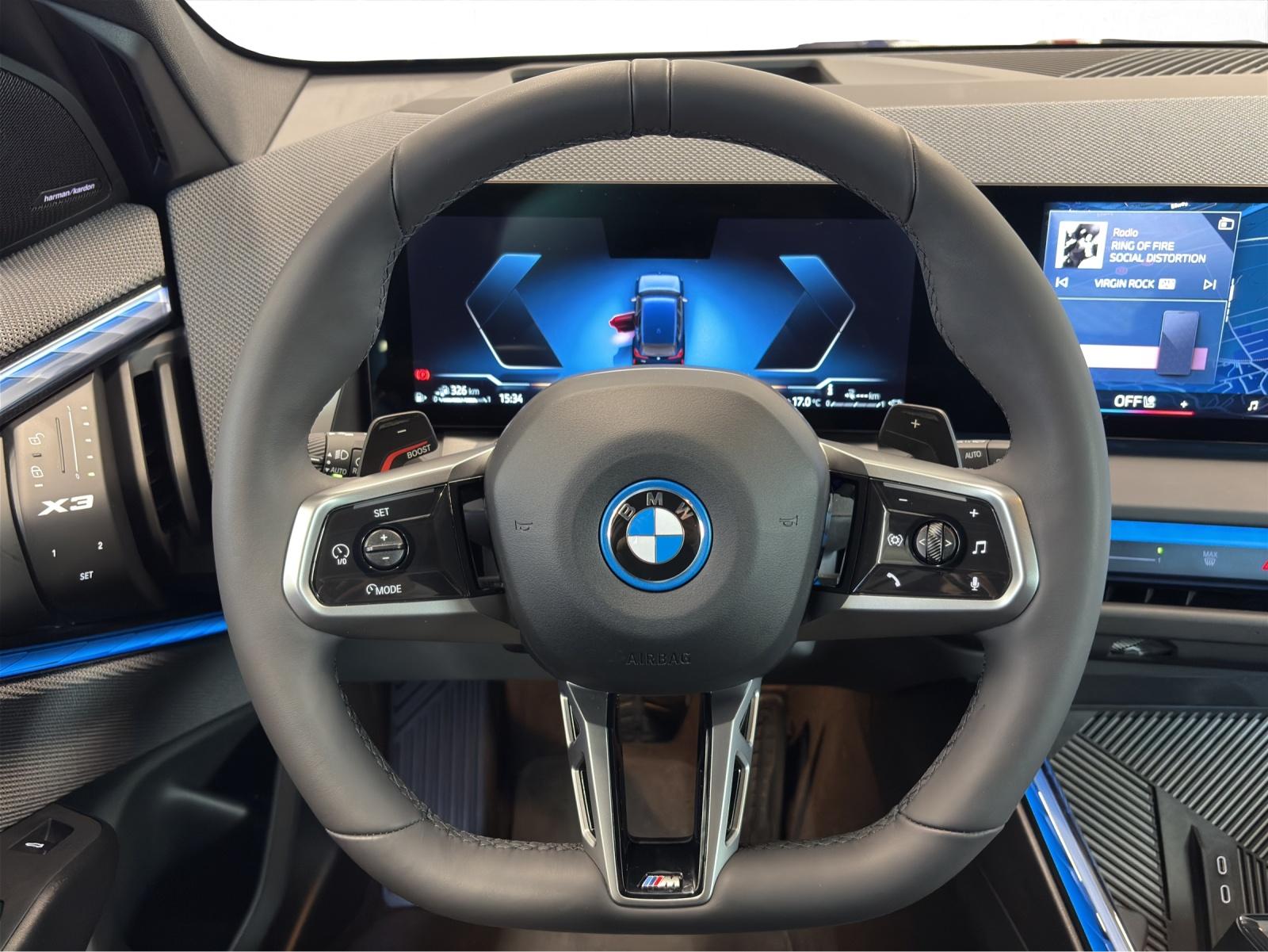 BMW X3 30e xDrive-image-10
