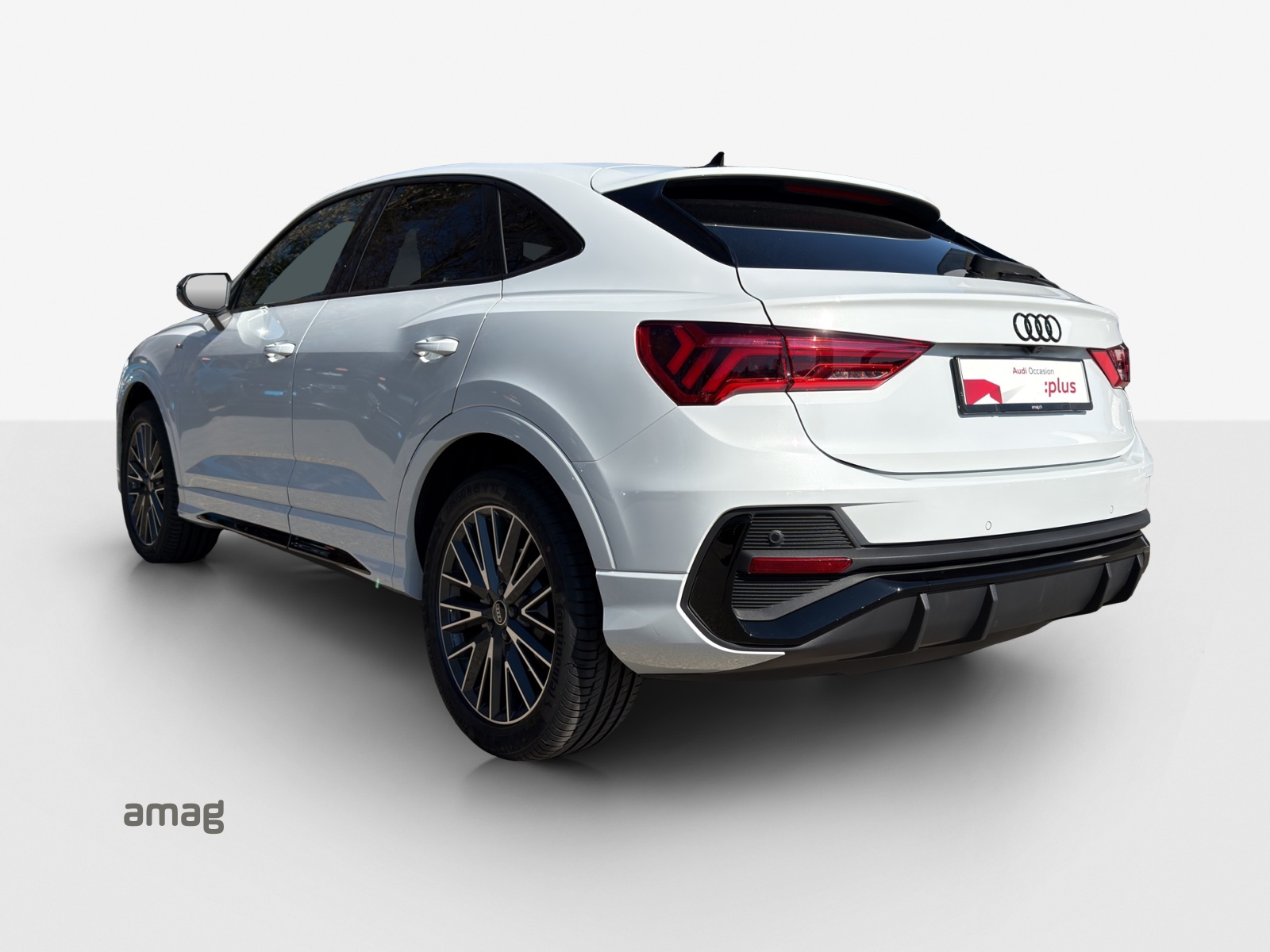 AUDI Q3 Sportback 35 TFSI S line Attraction S-tronic-image-2
