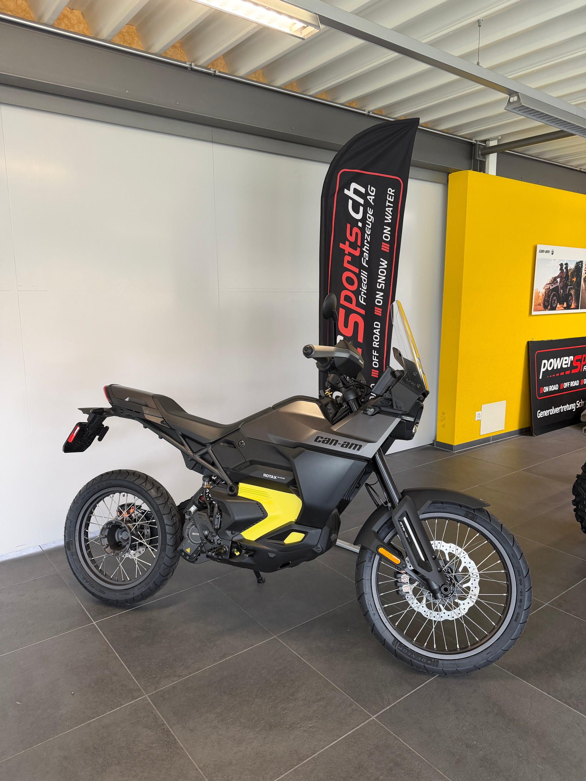 CAN-AM Origin Standard 11kW-showroom-element-1