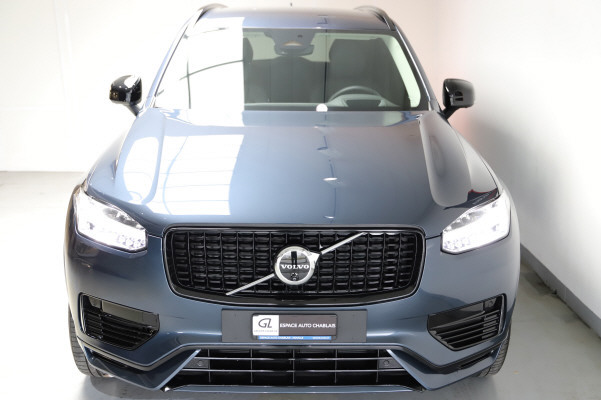 VOLVO XC90 T8 eAWD Xcentric-image-4