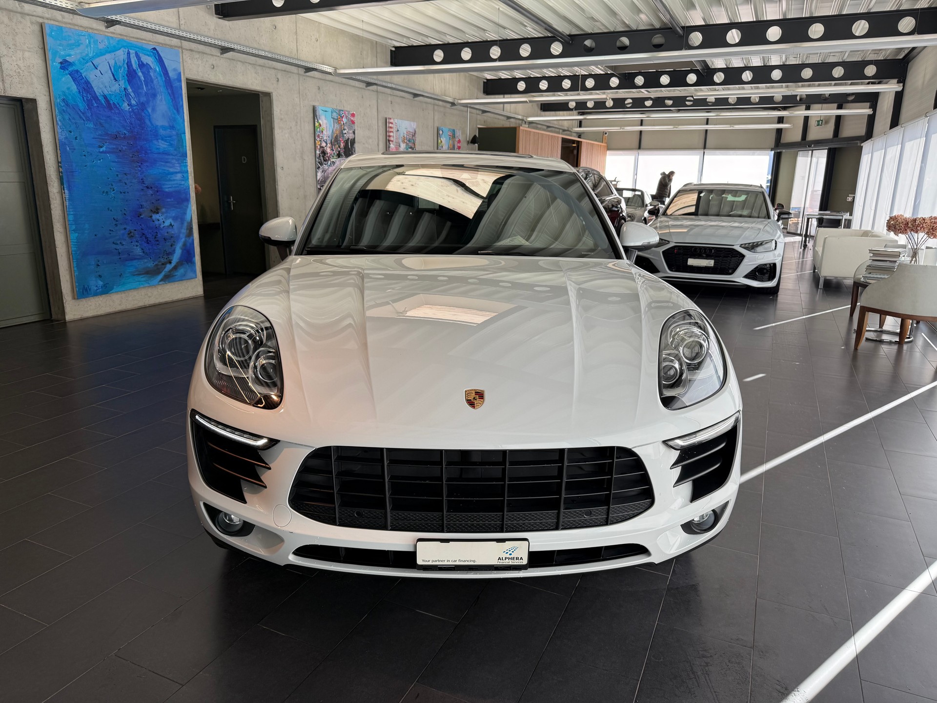 PORSCHE Macan 2.0-image-3