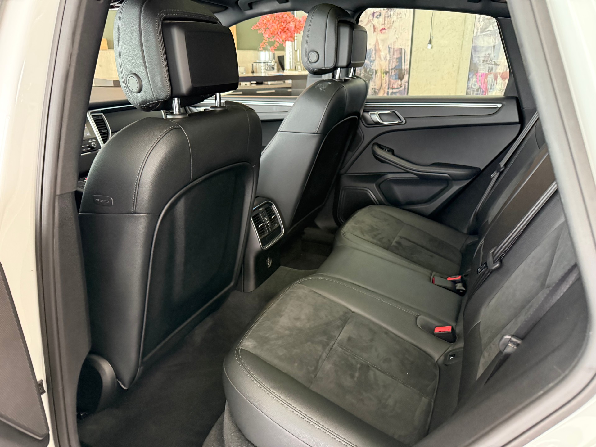 PORSCHE Macan 2.0-image-8
