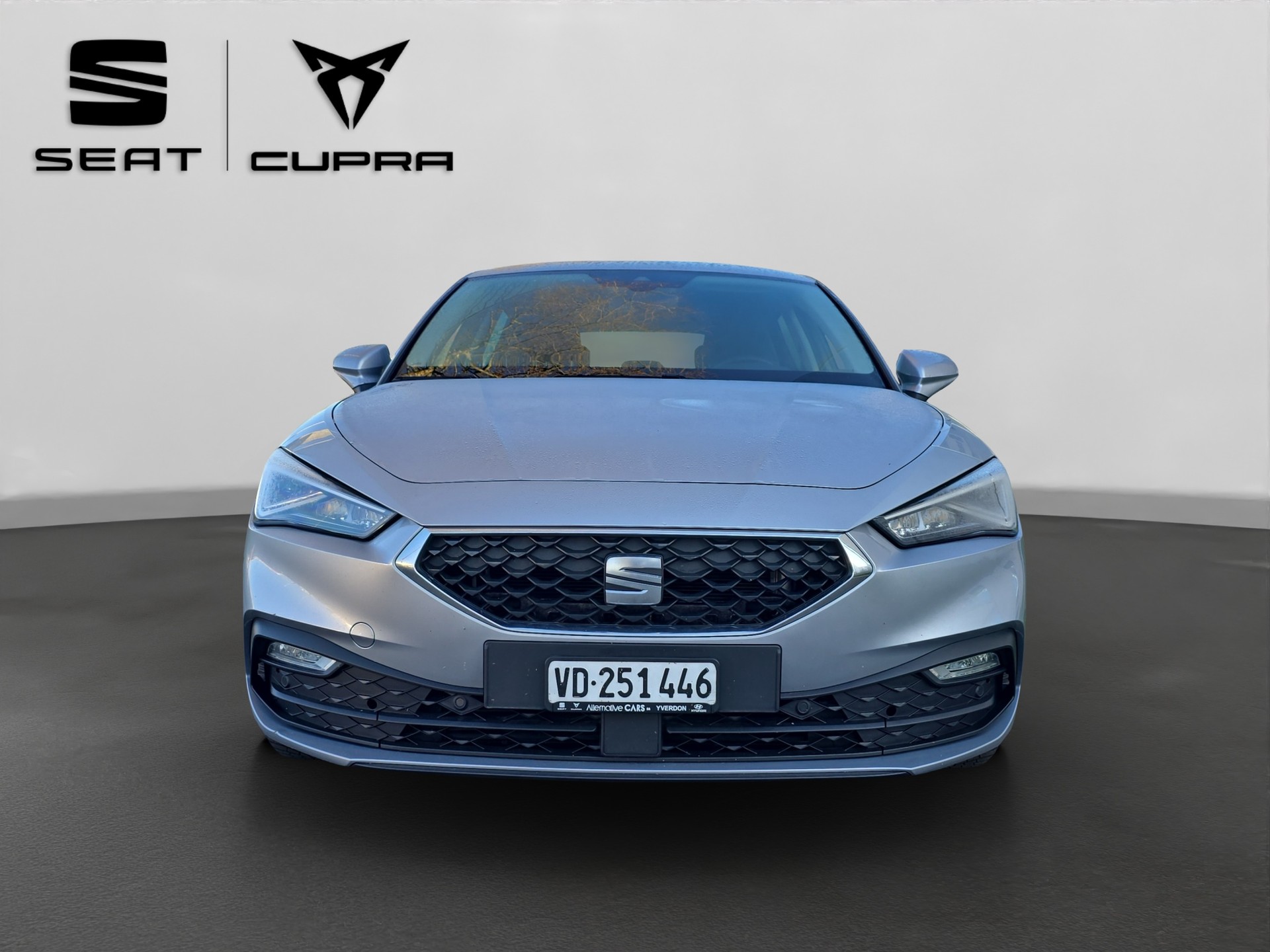SEAT Leon 1.0 eTSI mHEV Style-showroom-element-1