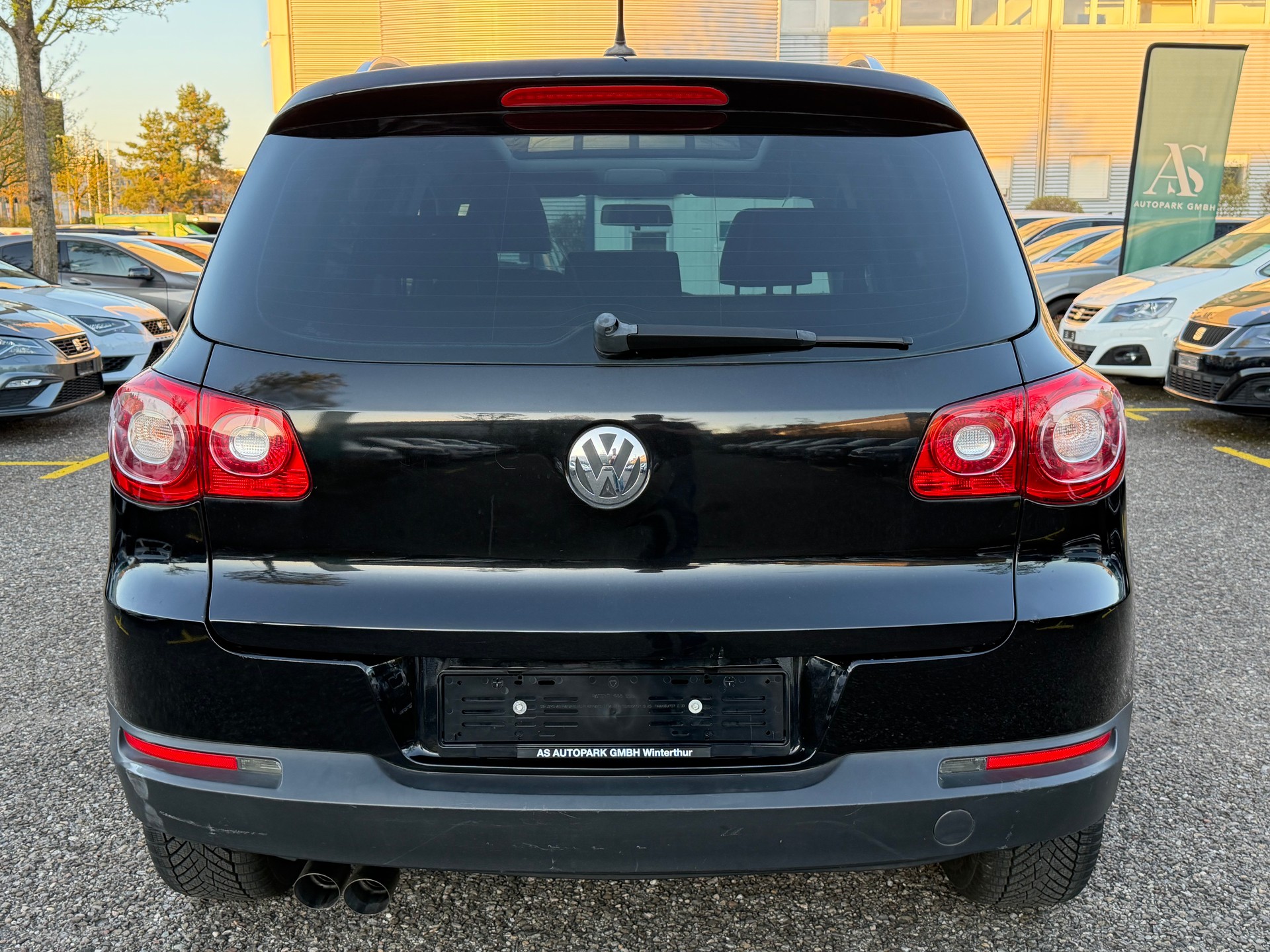 VW Tiguan 2.0 TDI Sport&Style Tiptronic-image-5