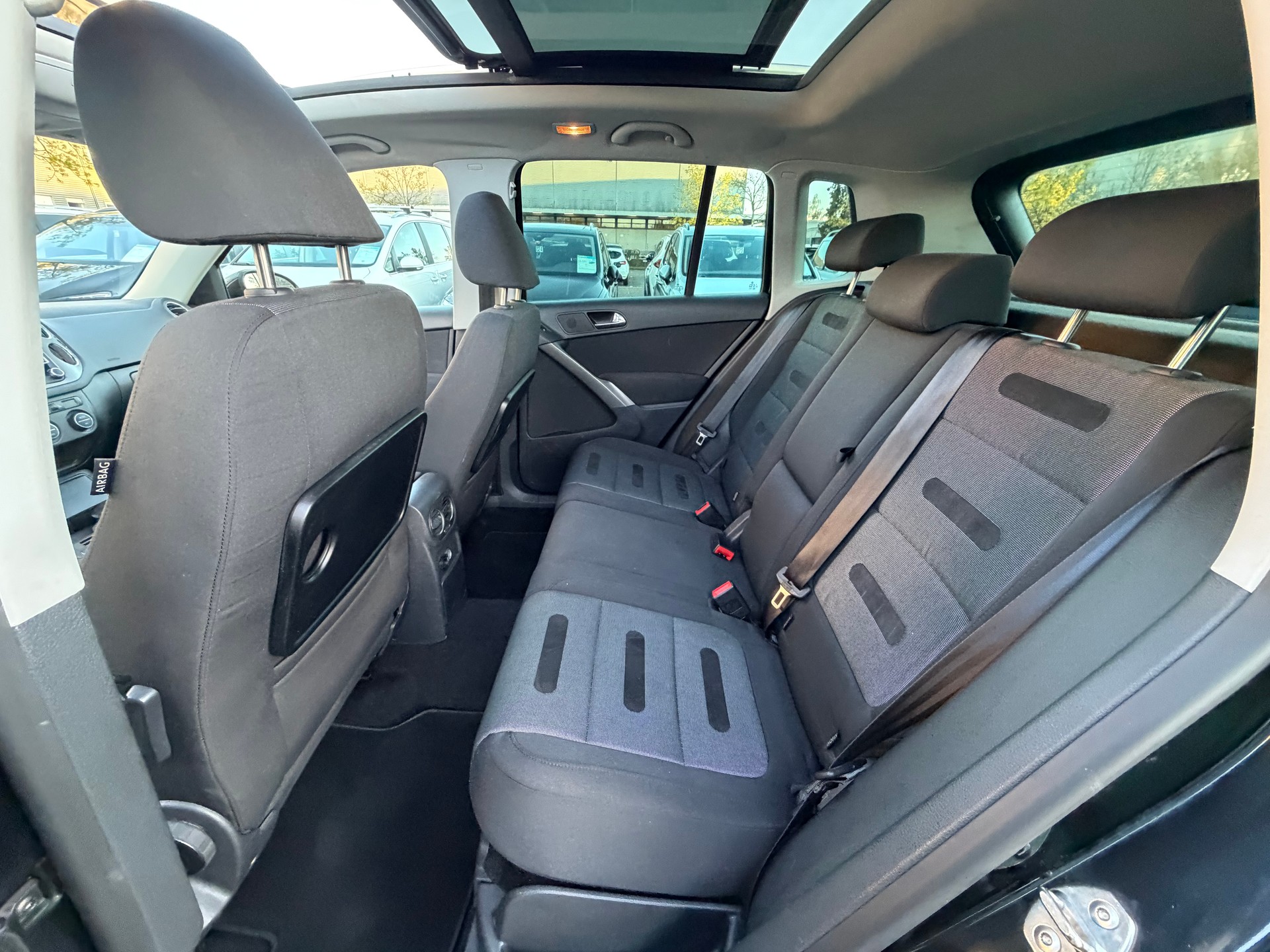 VW Tiguan 2.0 TDI Sport&Style Tiptronic-image-9