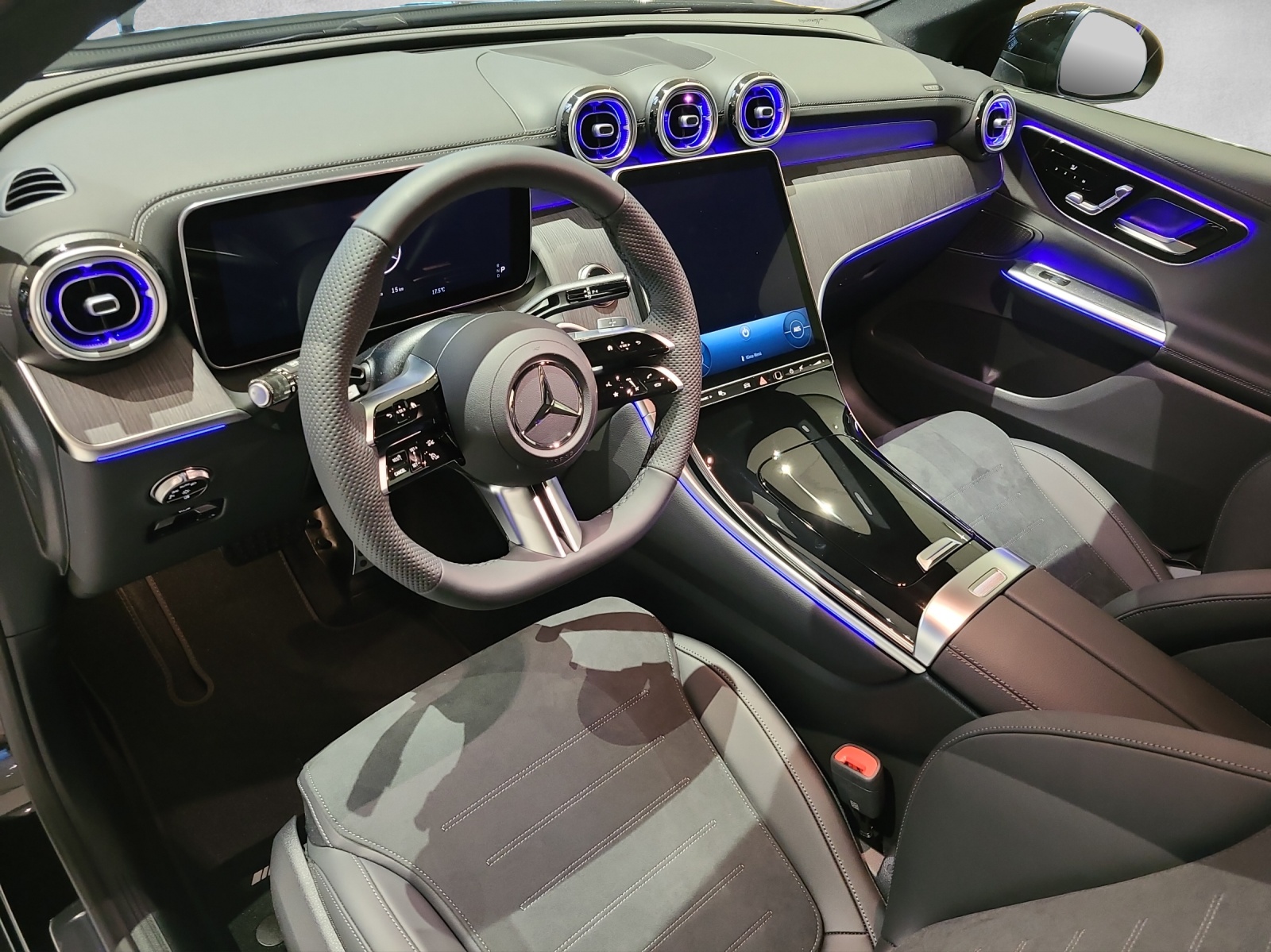 MERCEDES-BENZ GLC 200 4Matic 9G-Tronic-image-6