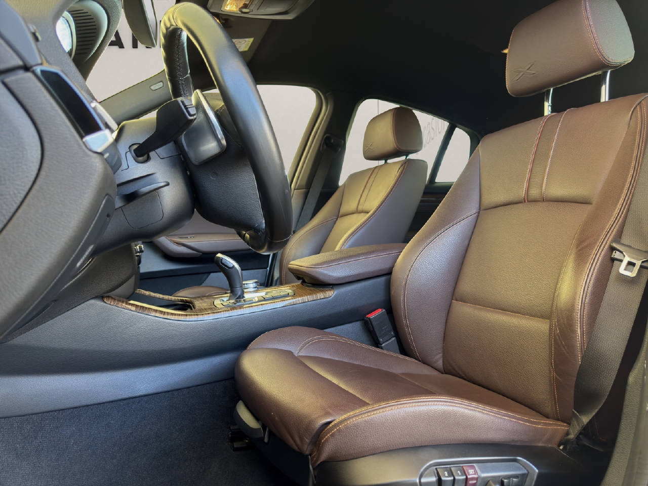 BMW X4 35d xDrive SAG M-Packet-image-12