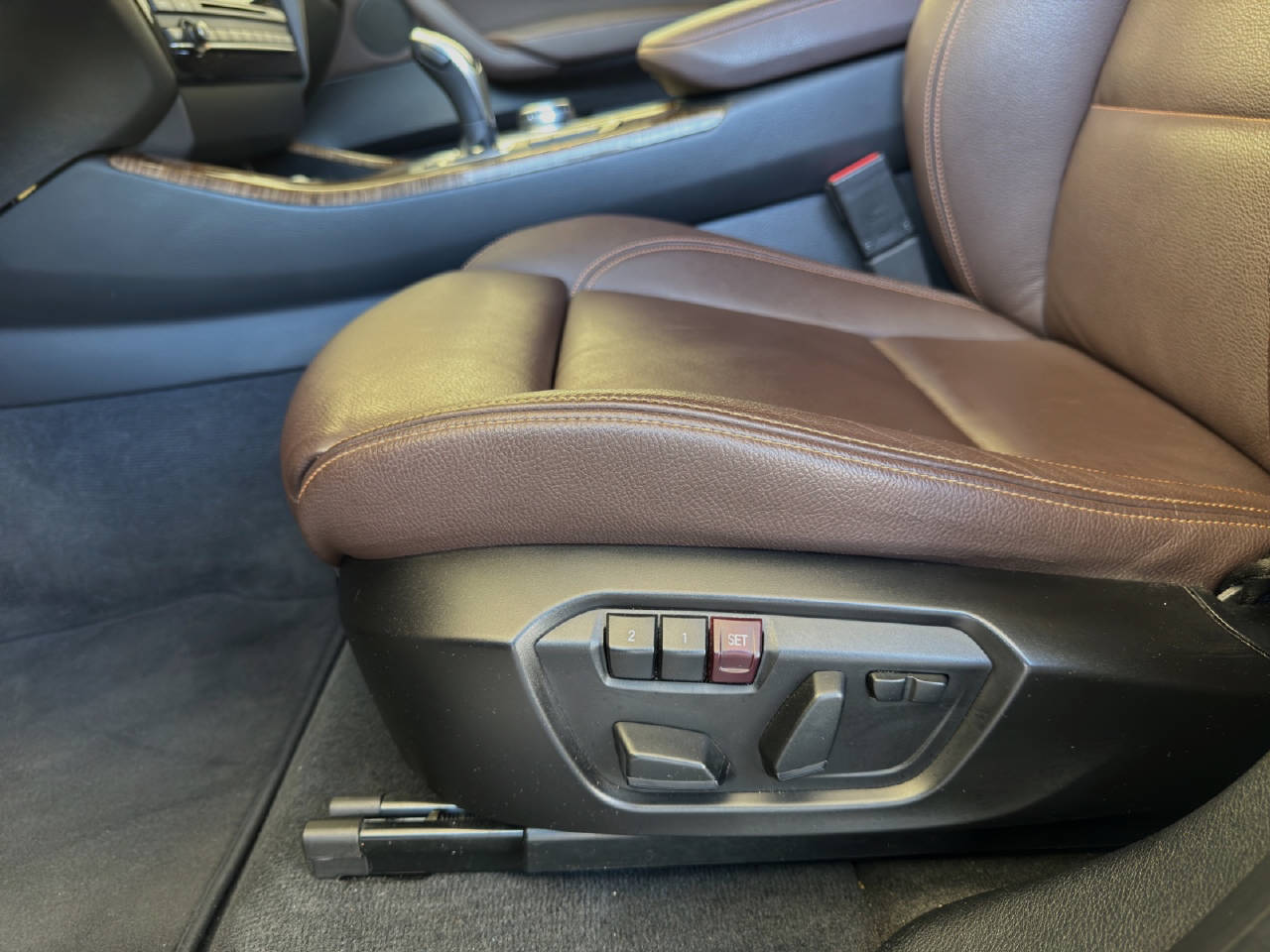BMW X4 35d xDrive SAG M-Packet-image-16