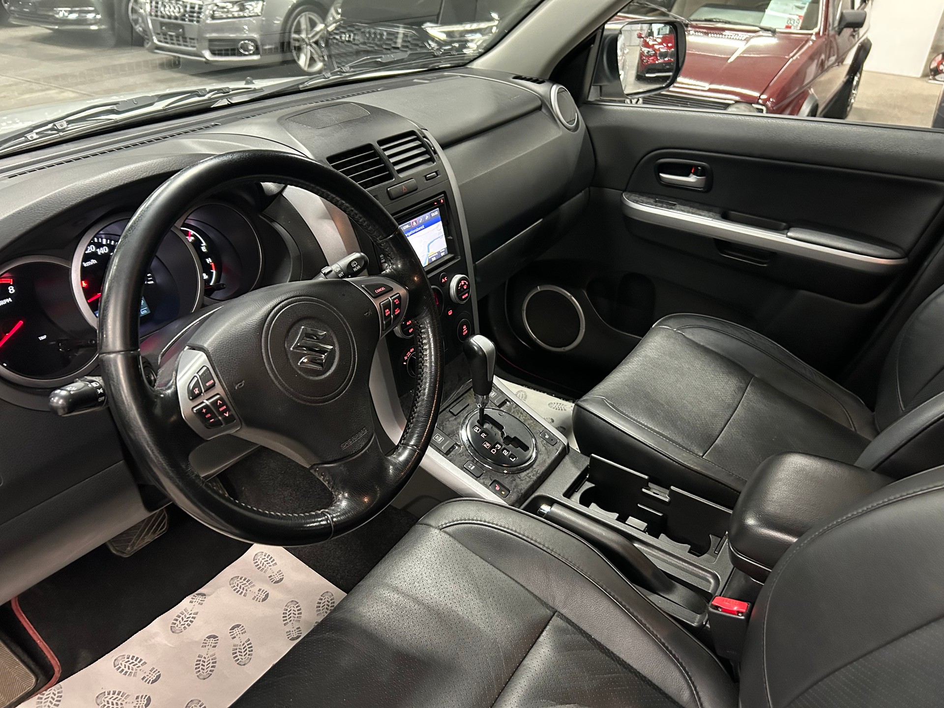 SUZUKI Gr. Vitara 2.4 16V GL Top Sergio Cellano Aut.-image-10