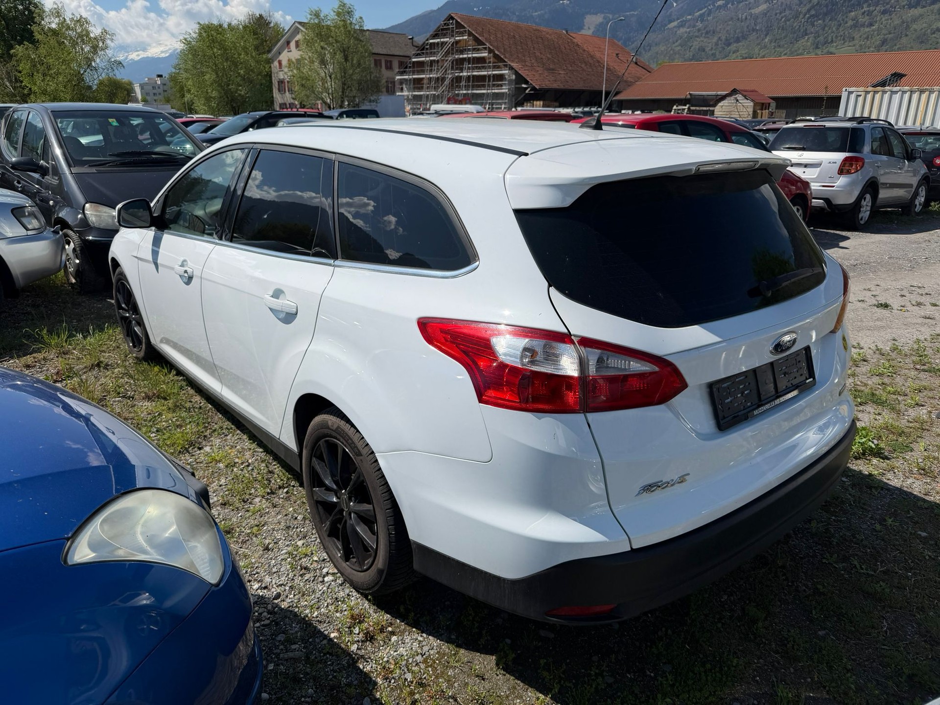 FORD Focus 1.0 SCTi-image-2